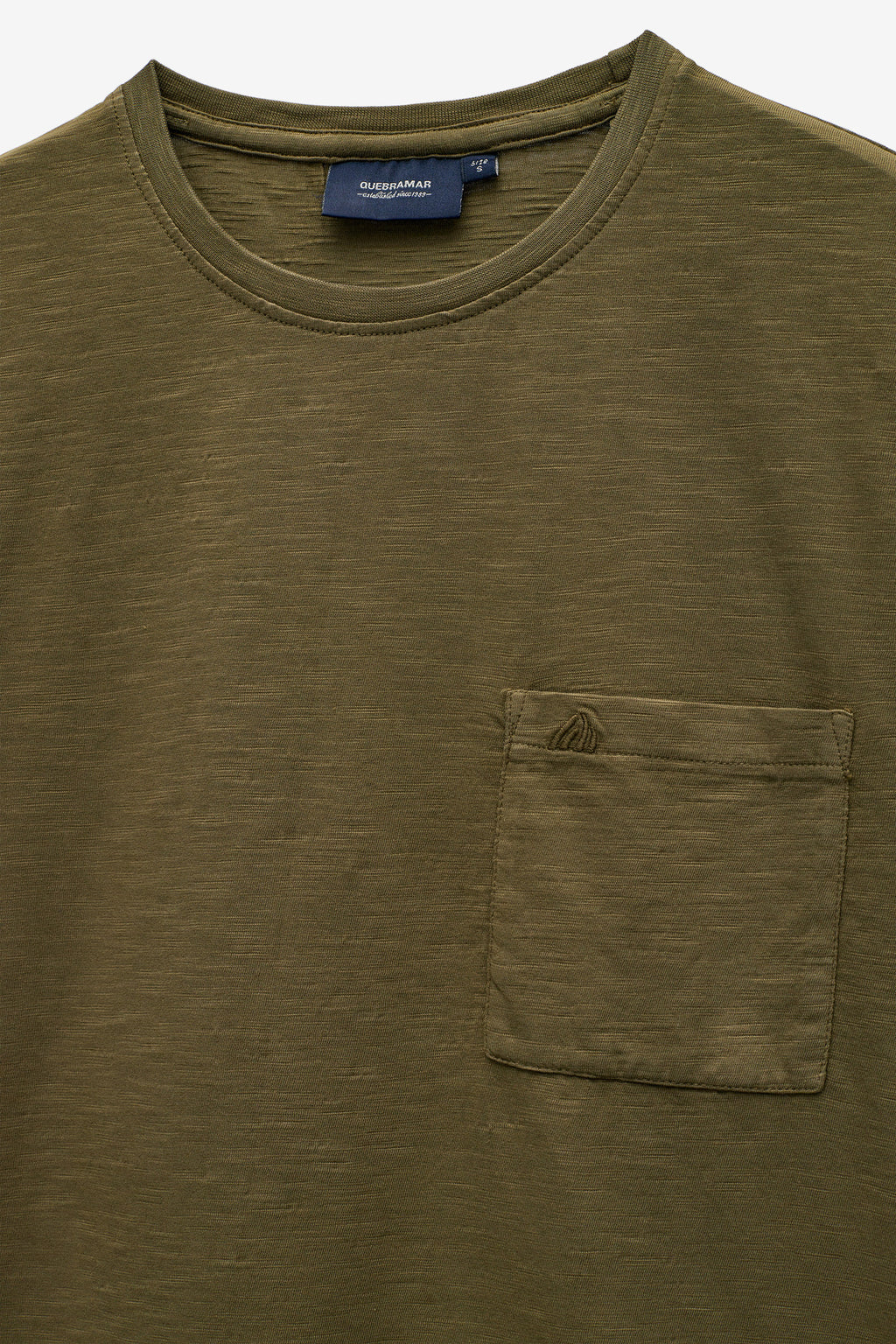 CAMISETA SLUB CON BOLSILLO