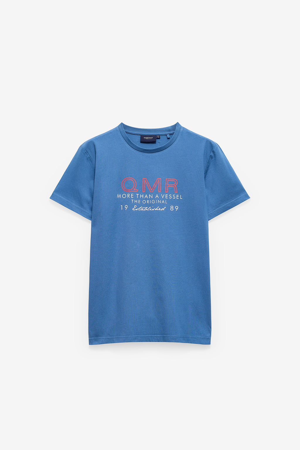 CAMISETA CON ESTAMPADO Y ETIQUETA