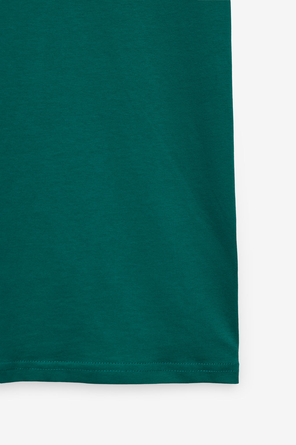 CAMISETA CON ESTAMPADO TEXTUAL EN CONTRASTE