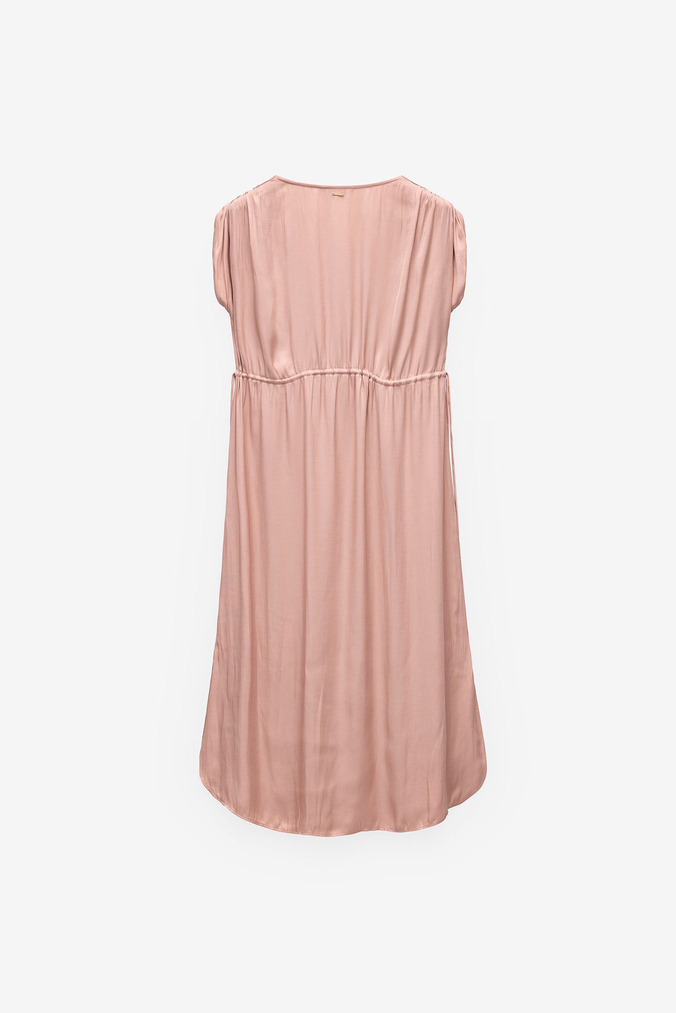 VESTIDO FLUÍDO COM ATILHOS