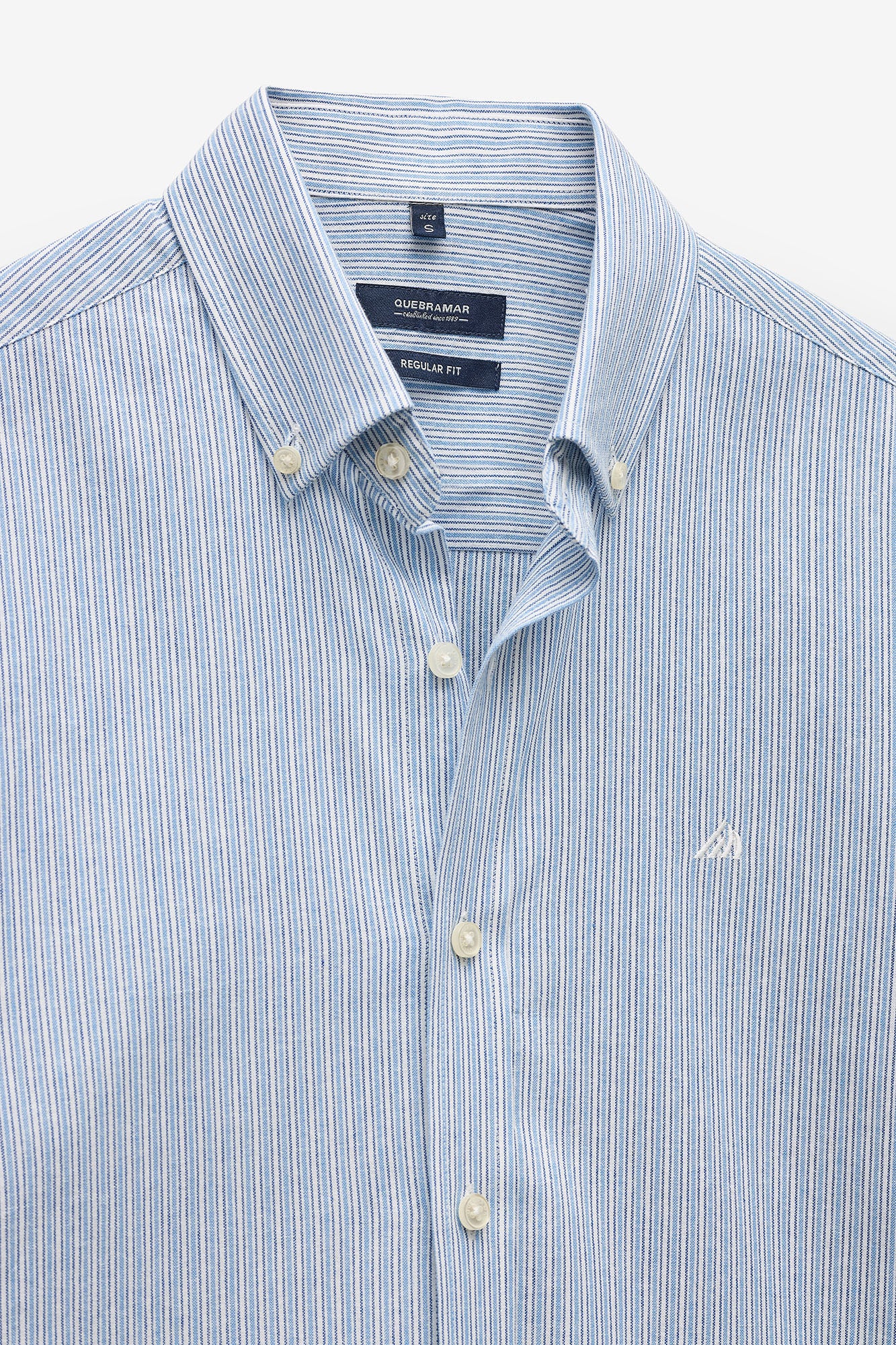CAMISA COM RISCAS A DUAS CORES