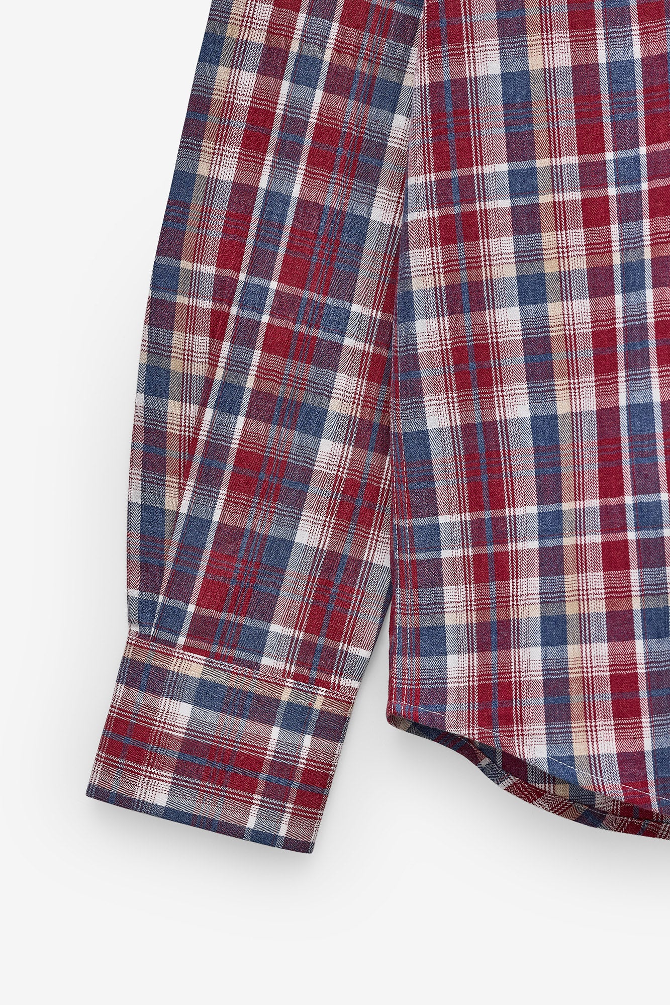 CAMISA AOS QUADRADOS REGULAR