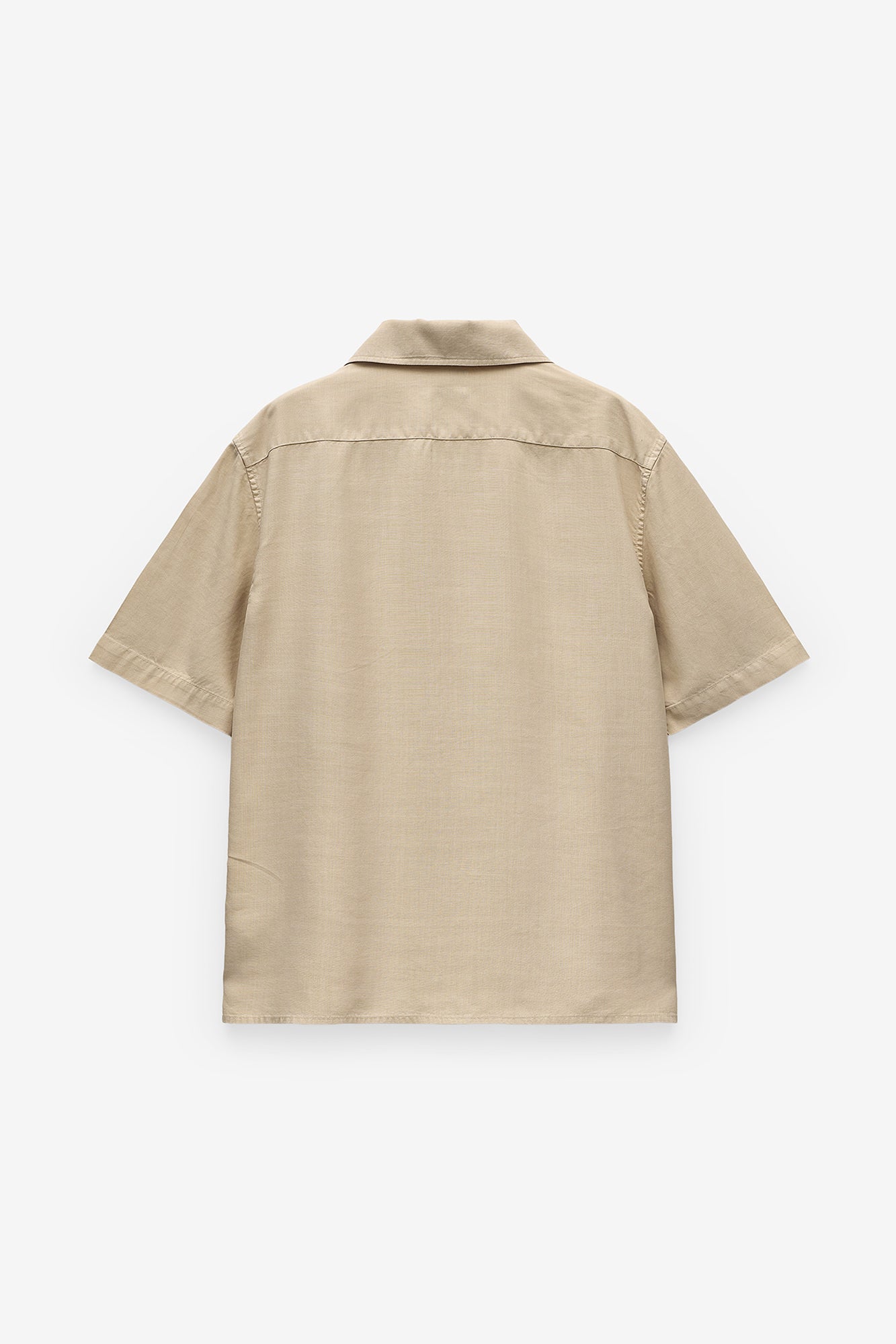 CAMISA DE MANGA CURTA EM TENCEL™