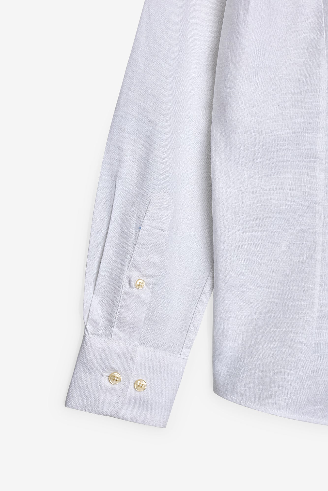CAMISA BÁSICA EM ALGODÃO E LINHO