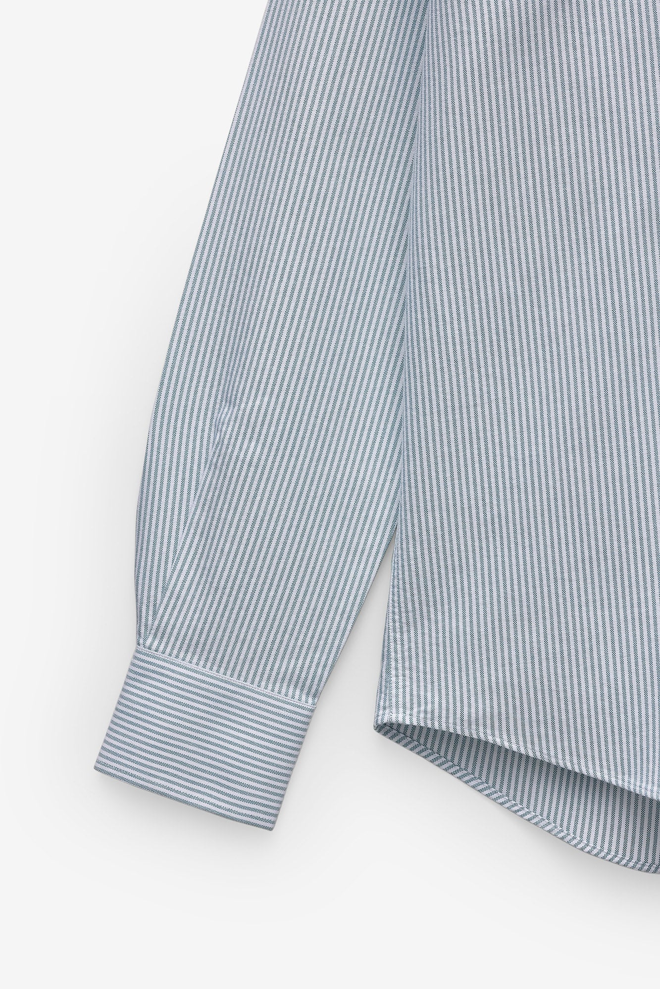 CAMISA BÁSICA OXFORD ÀS RISCAS