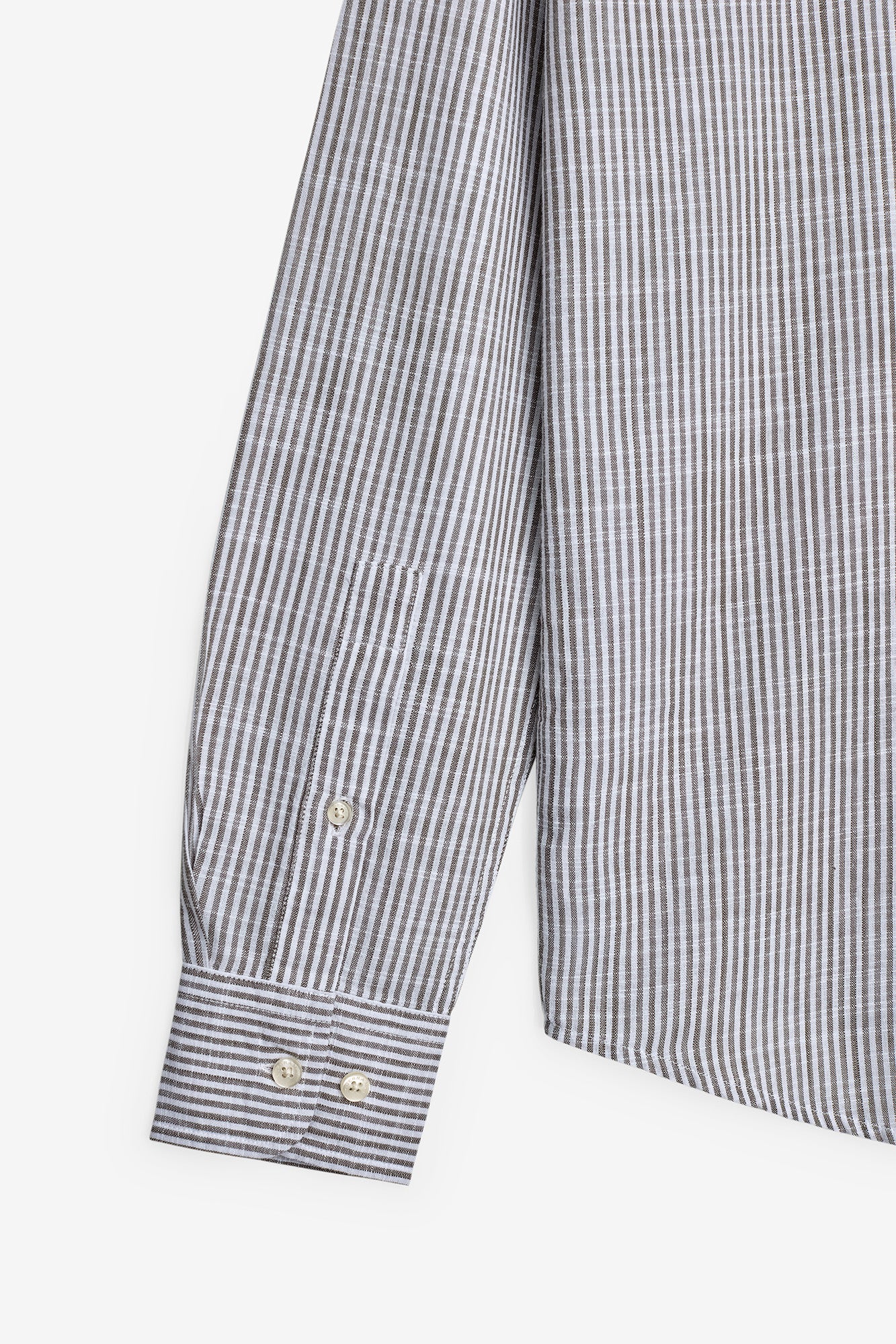 CAMISA COM EFEITO SLUB EM ALGODÃO
