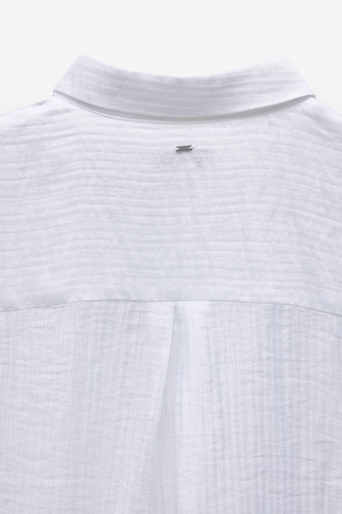 CAMISA FLUÍDA TEXTURADA