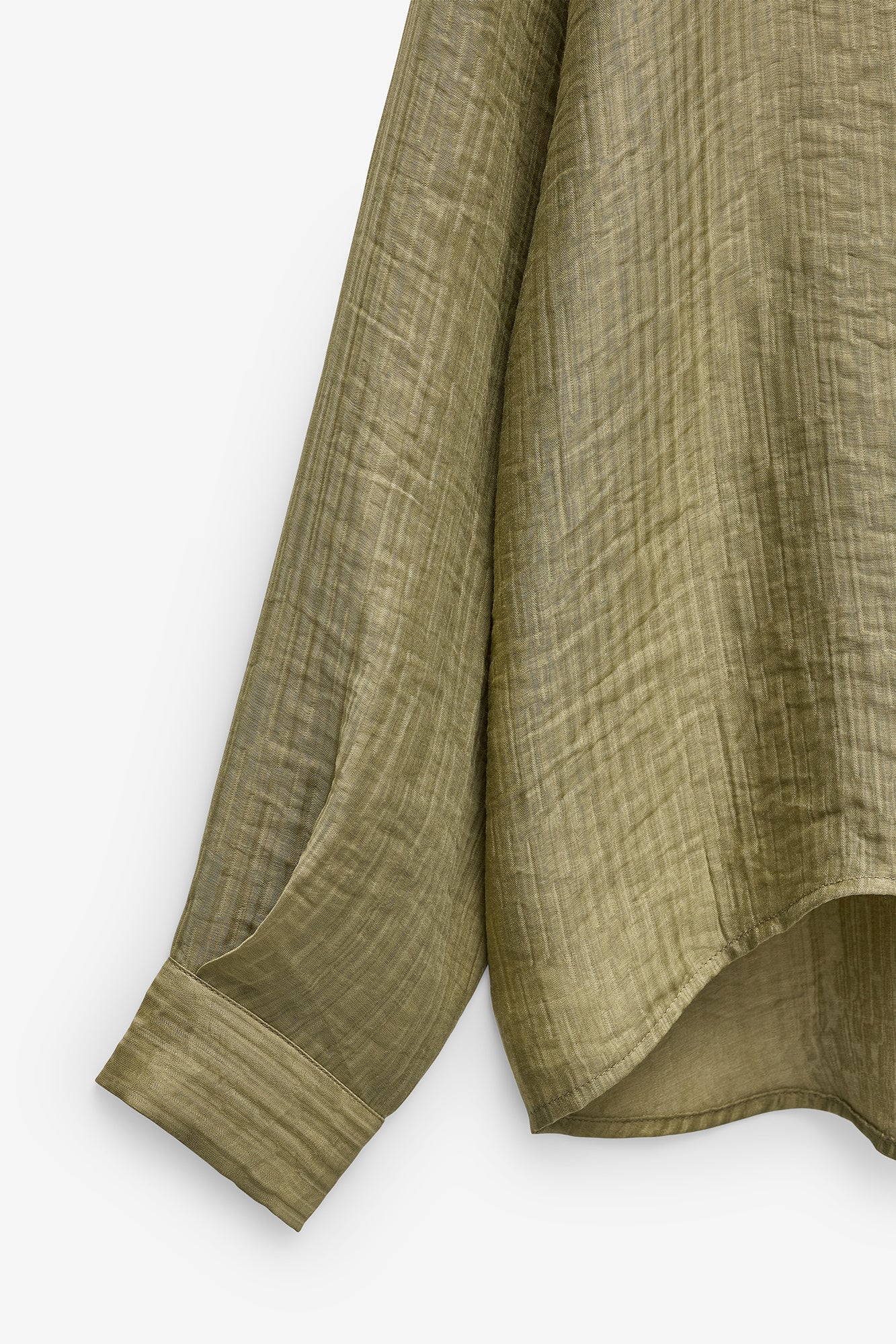 CAMISA FLUÍDA TEXTURADA