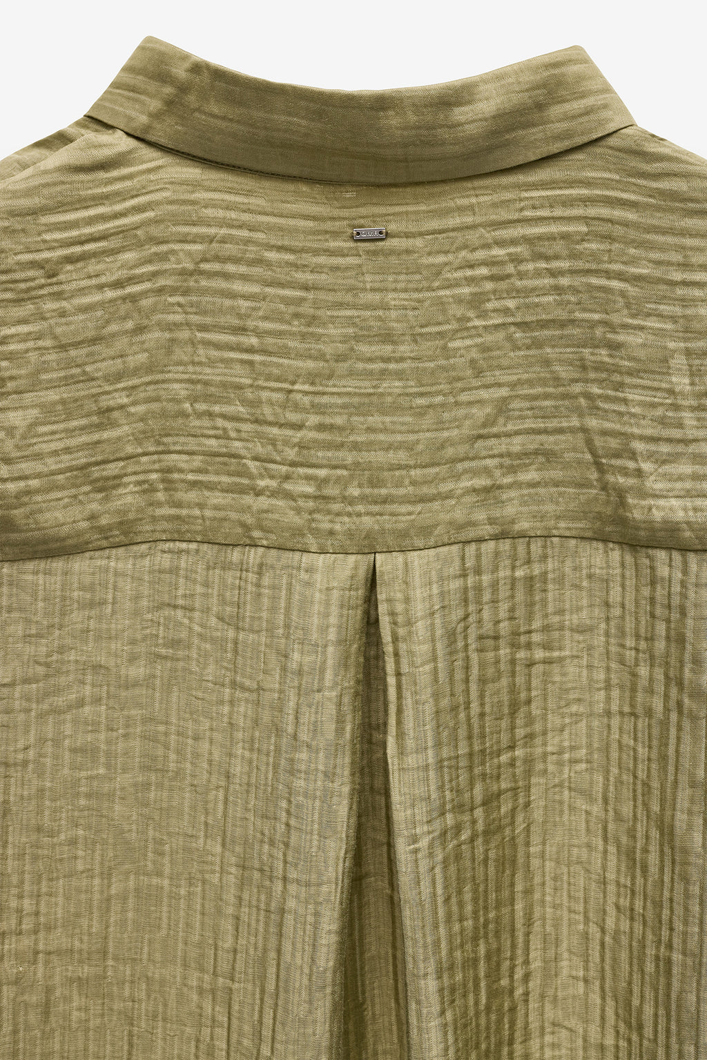 CAMISA FLUÍDA TEXTURADA