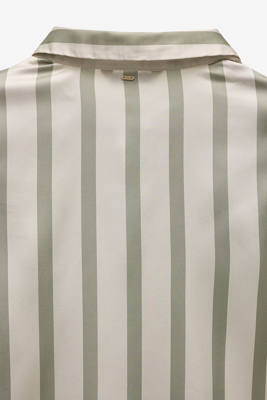CAMISA FLUIDA COM RISCAS LARGAS