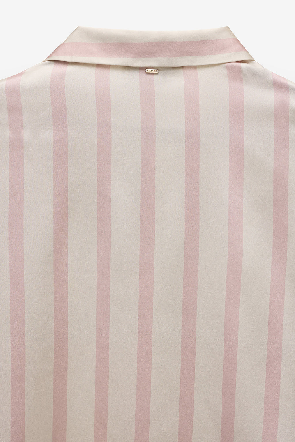 CAMISA FLUIDA COM RISCAS LARGAS