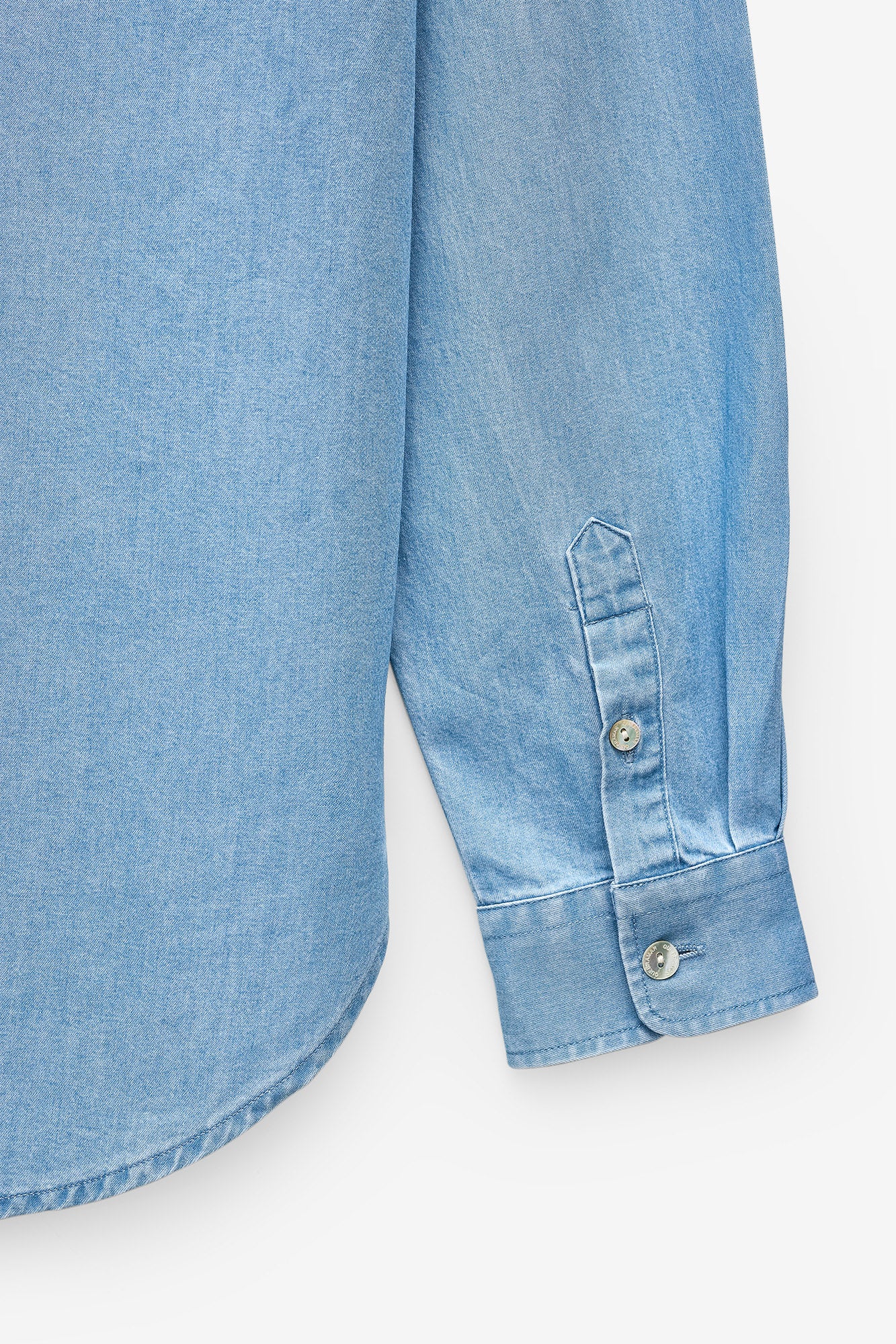 CAMISA EM CHAMBRAY