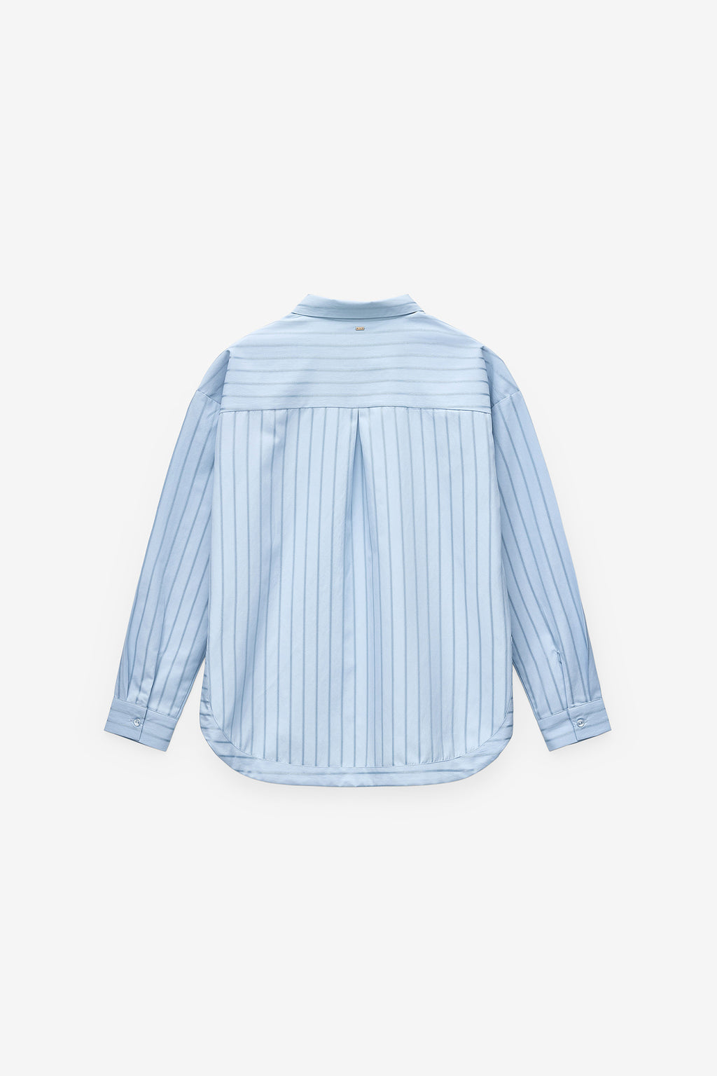 CAMISA LARGA ACETINADA COM RISCAS