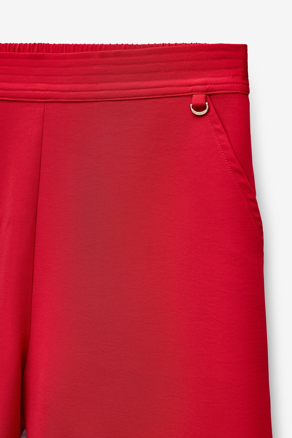 SHORTS LISOS CON ELÁSTICO