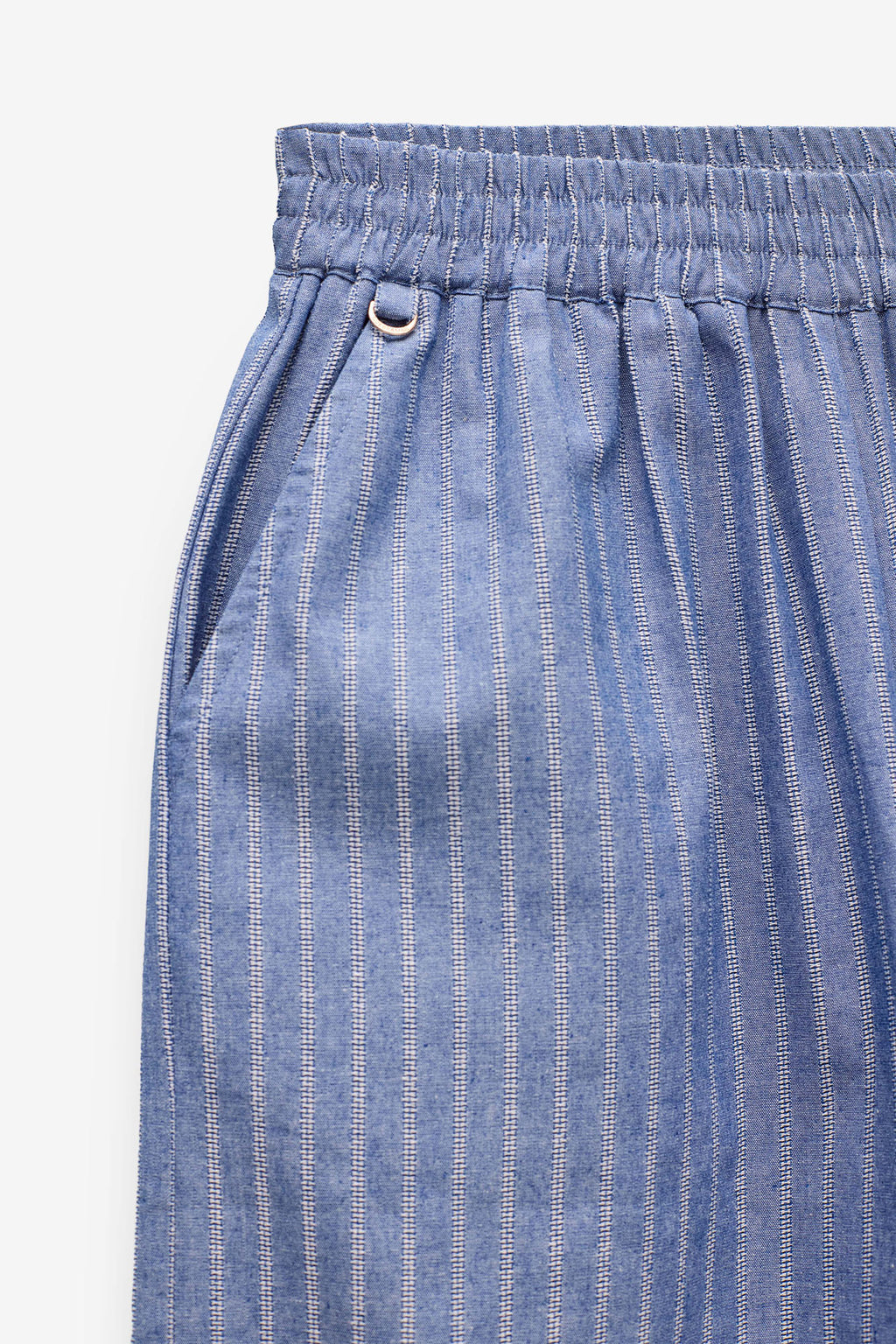 PANTALONES CORTOS DE RAYAS TEJIDO FANTASÍA
