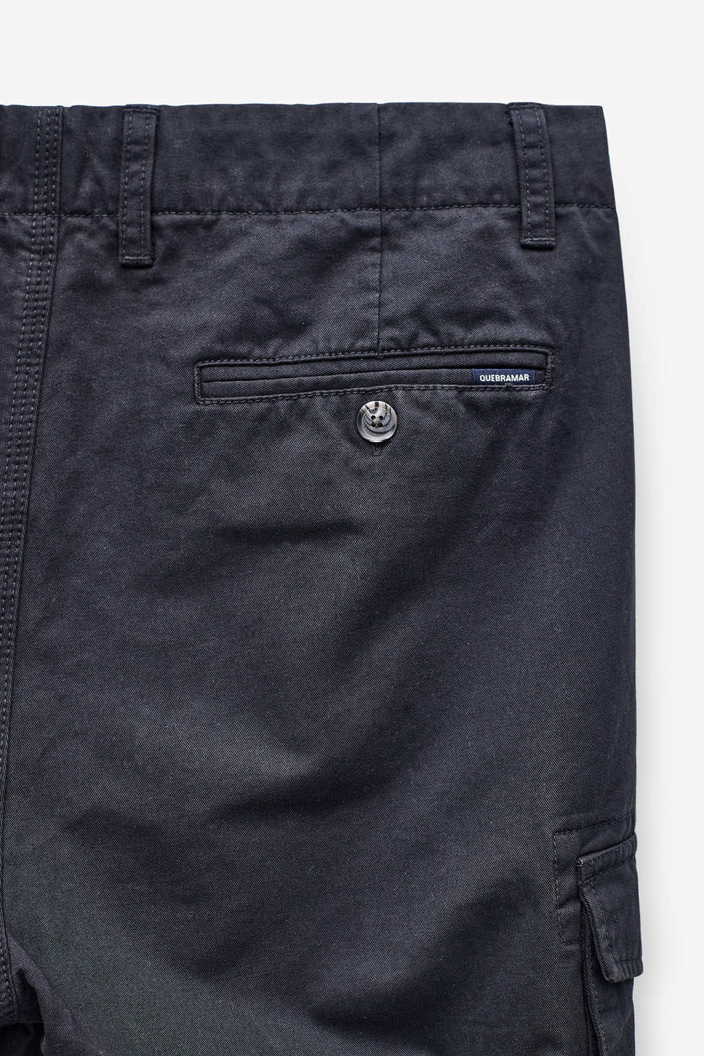 PANTALONES CORTOS CARGO DE SEDA SARGADA