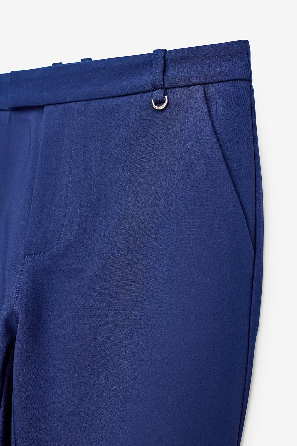 Pantalones cigarette