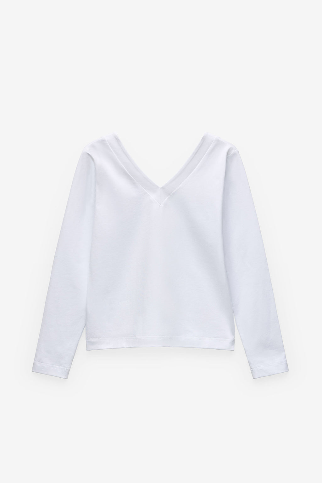 LONGSLEEVE COM DECOTE EM V