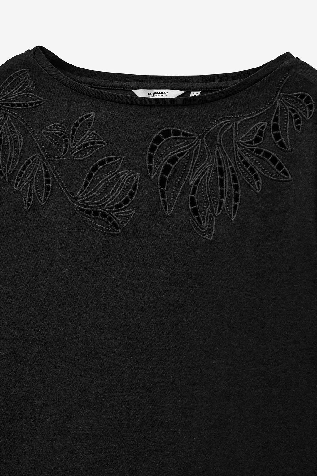 LONGSLEEVE  COM BORDADO