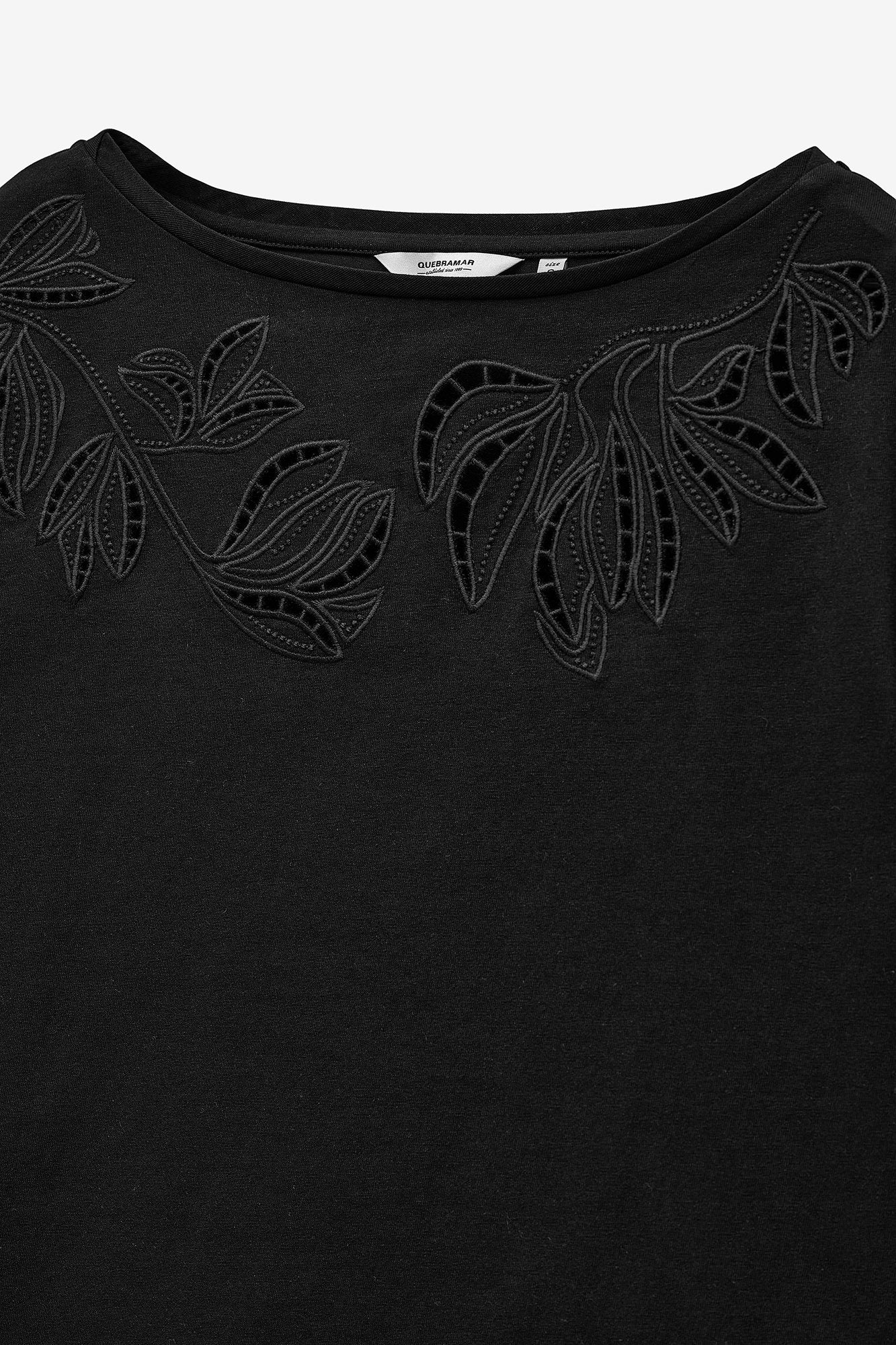 LONGSLEEVE  COM BORDADO