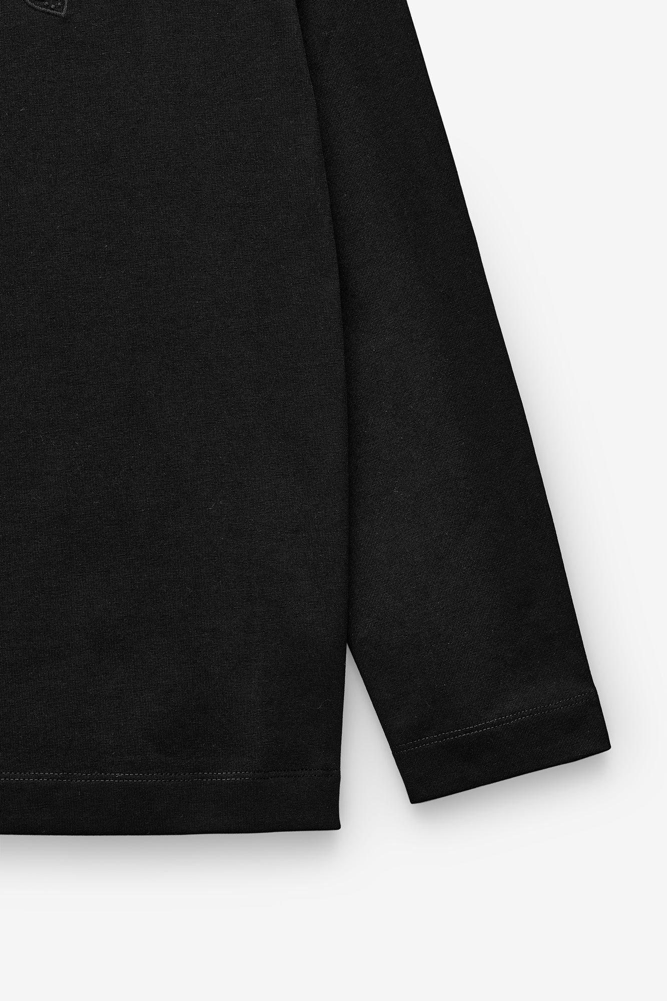 LONGSLEEVE  COM BORDADO