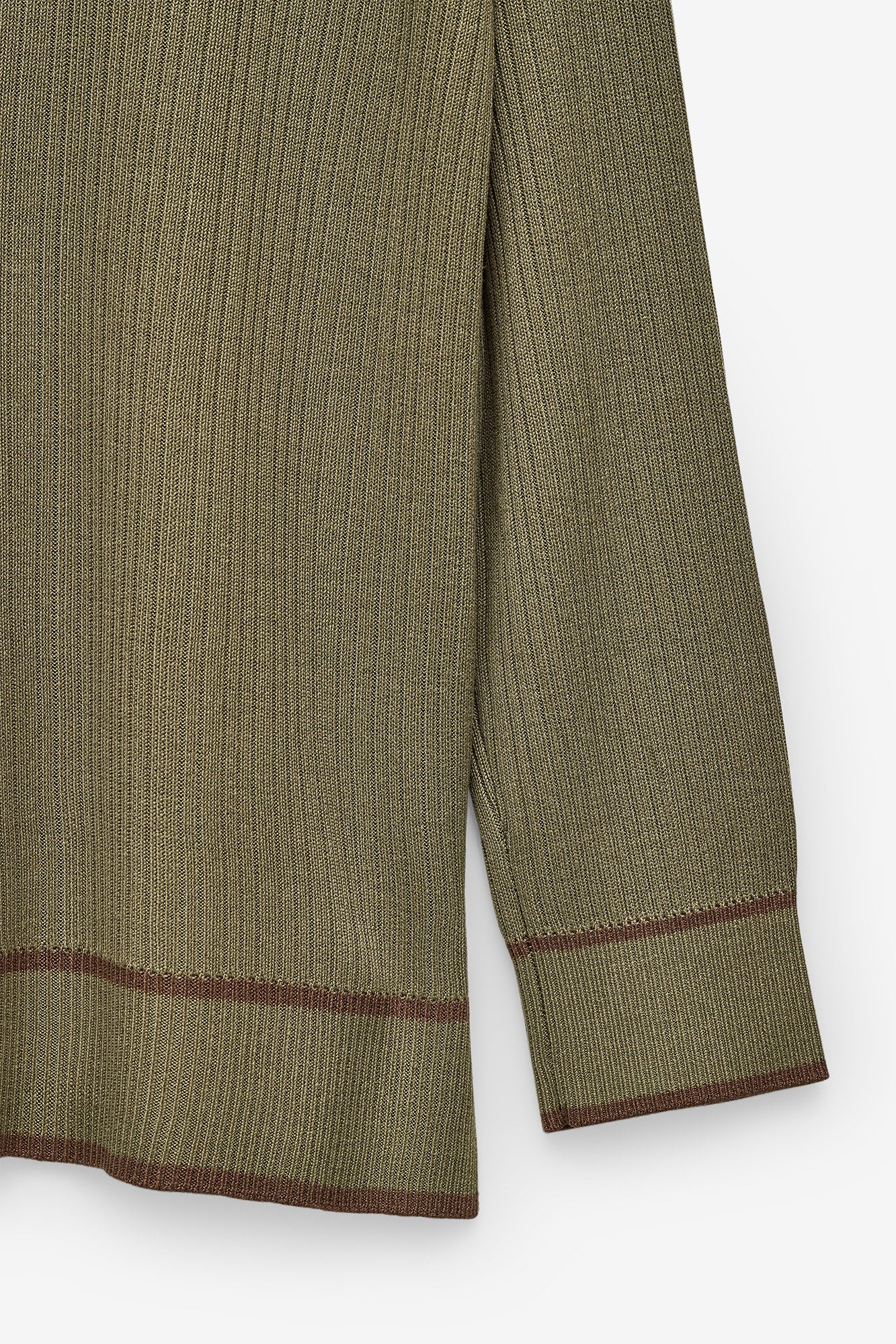 CAMISOLA DE MALHA COM GOLA DE POLO