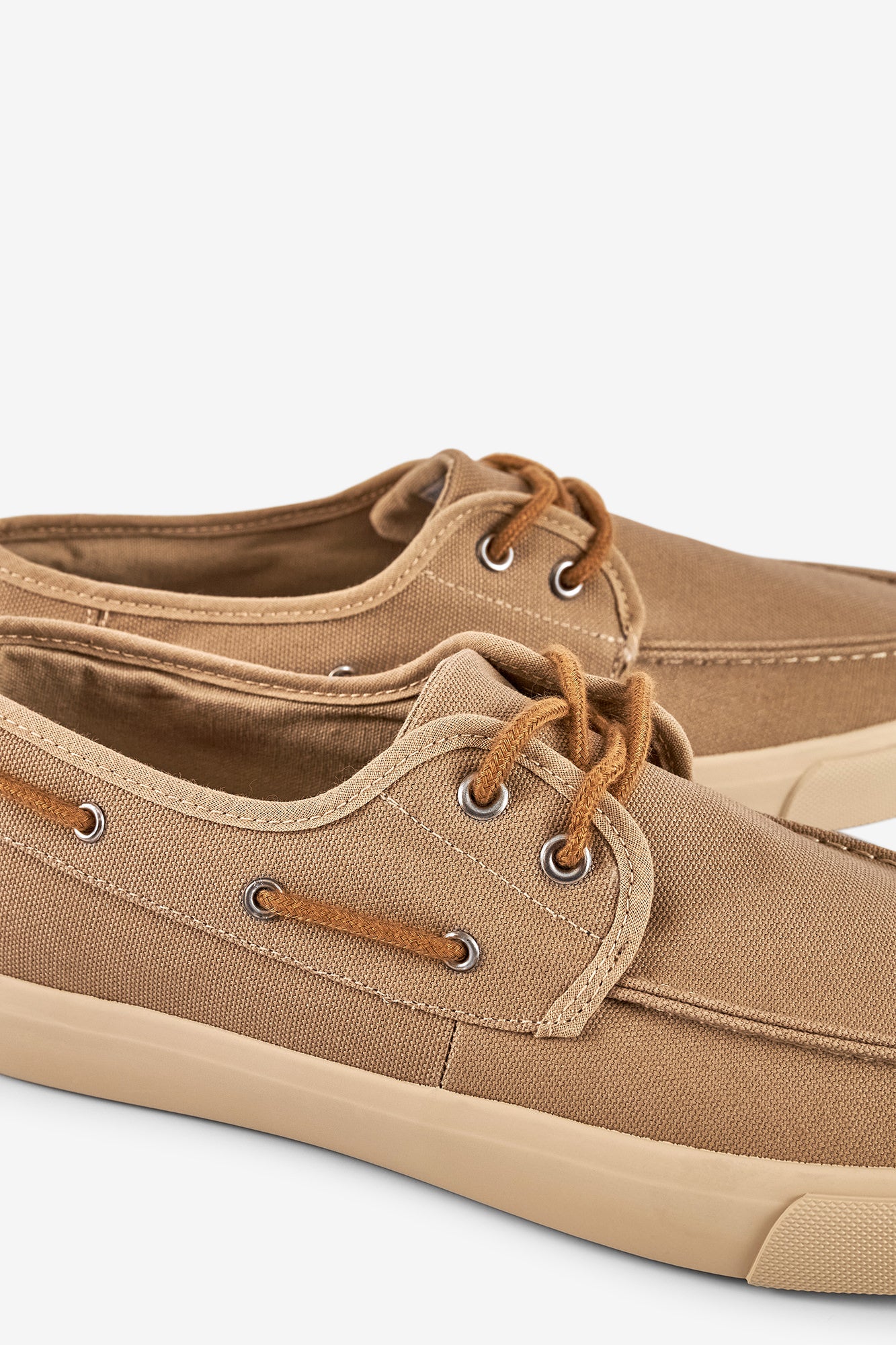 SAPATOS DE VELA EM TECIDO