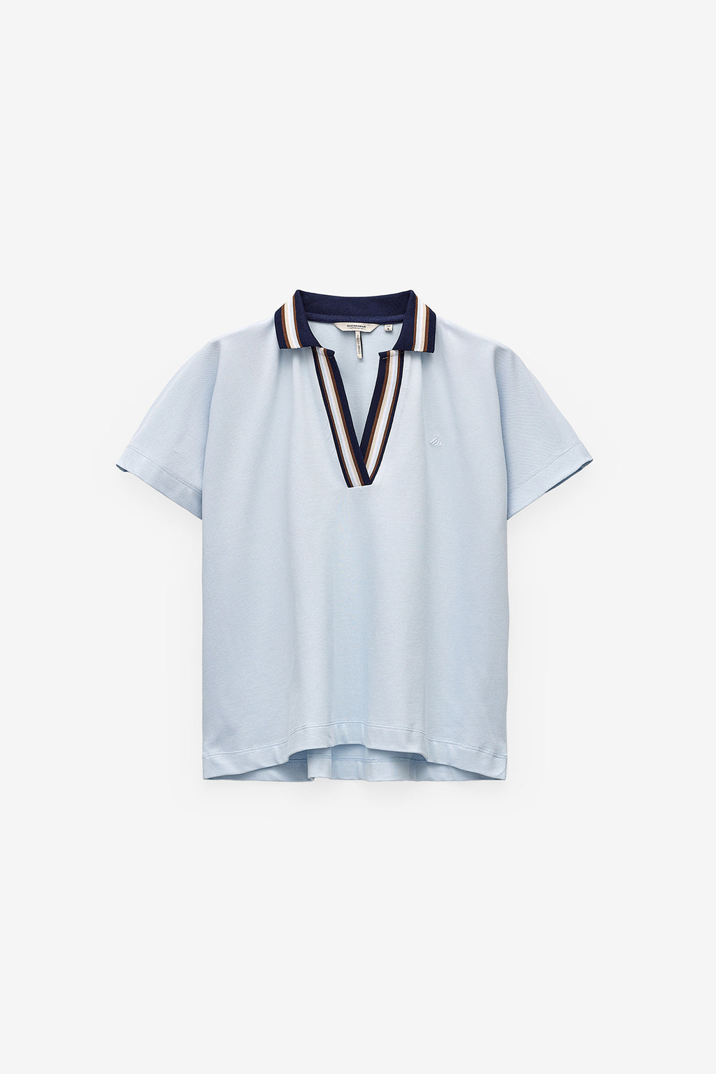 POLO CON TAPETA EN CONTRASTE
