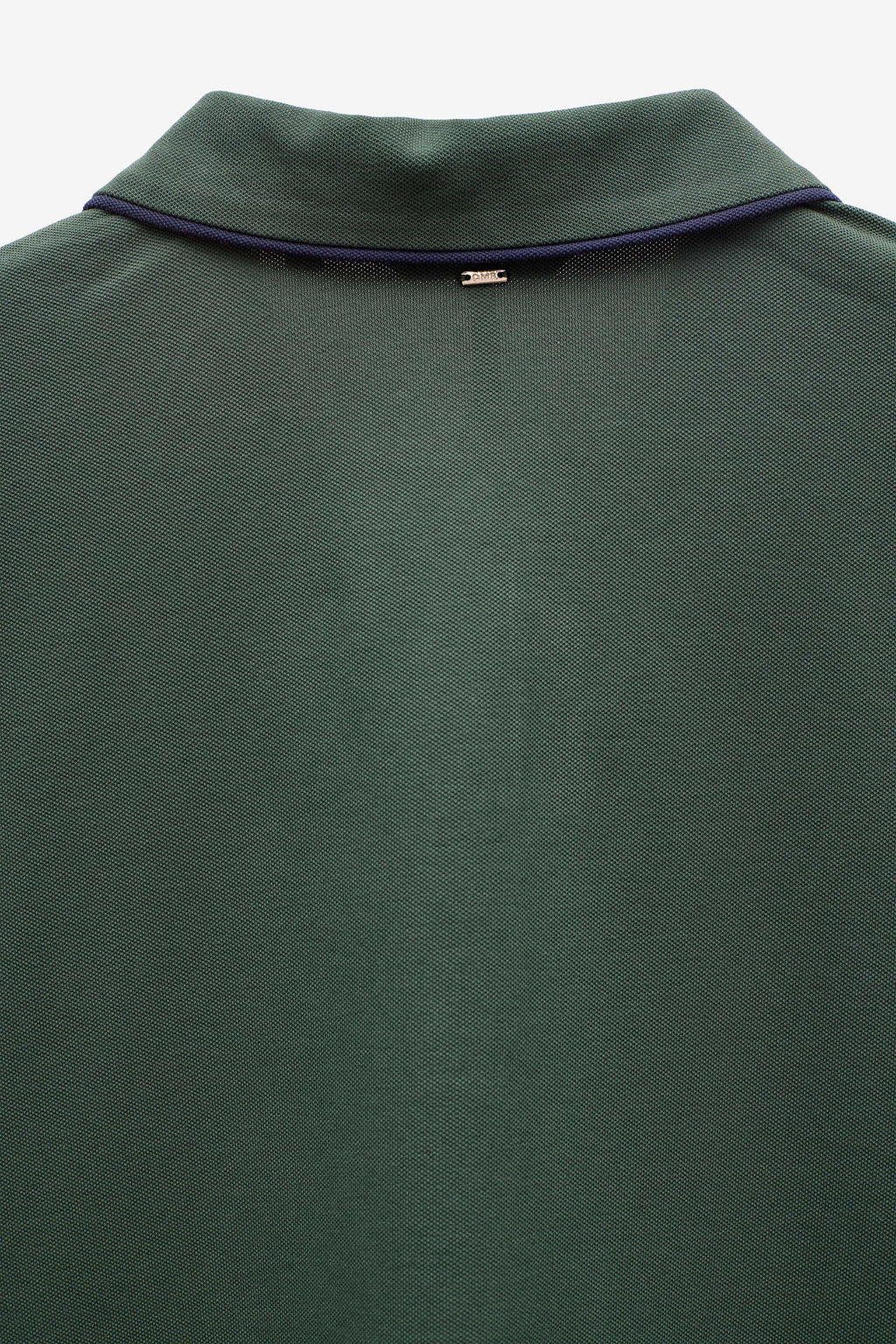 POLO COM CONTRASTES FITTING LARGO