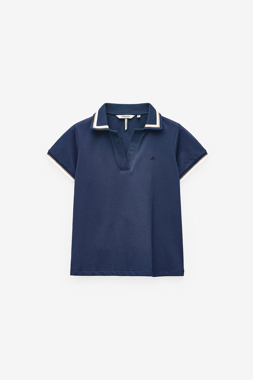 POLO CON CONTRASTES EN CUELLO Y MANGAS