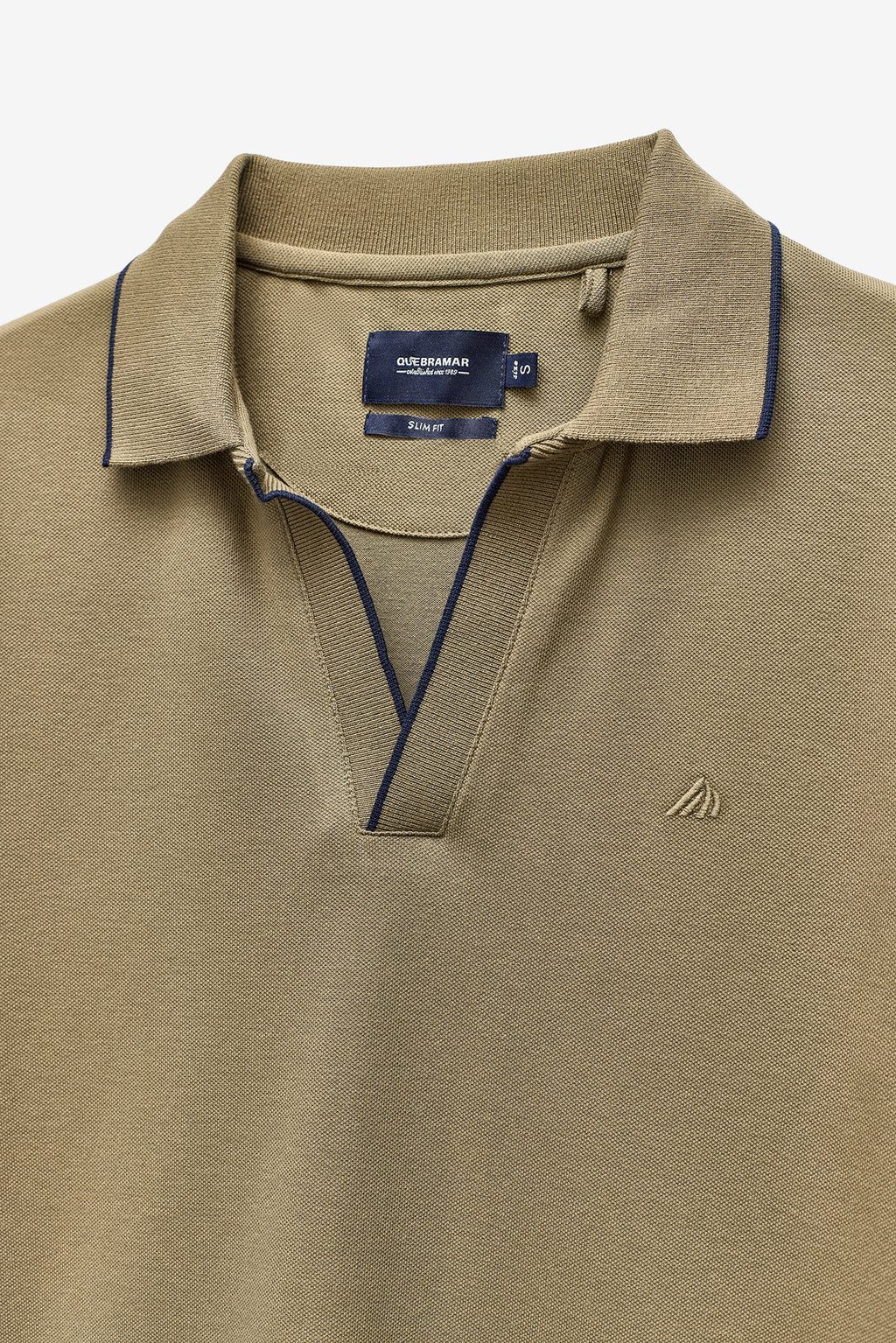 POLO PIQUET COM DECOTE EM V SLIM FIT