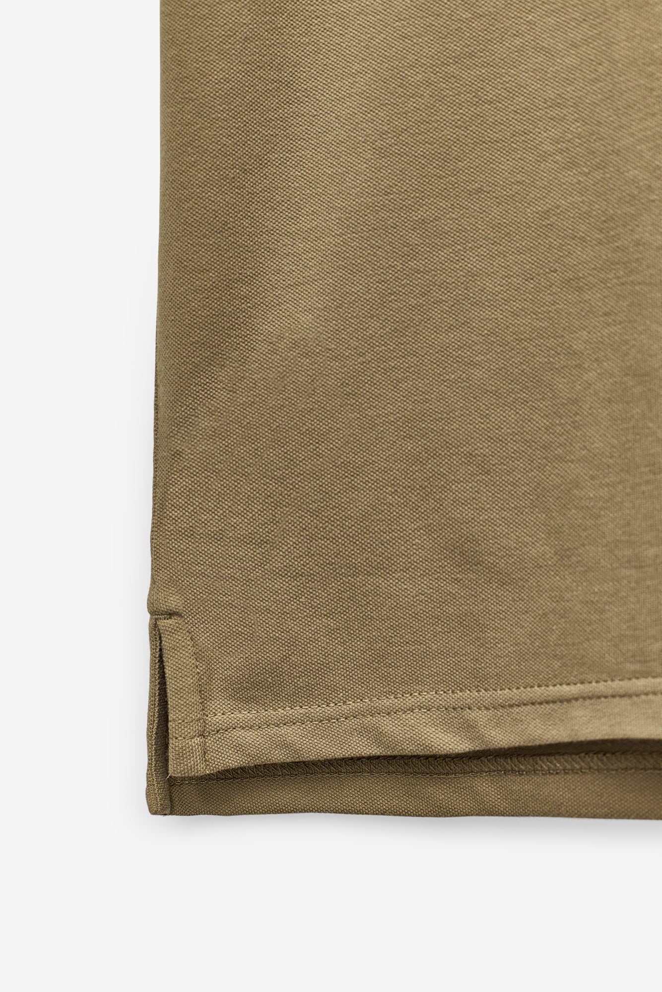 POLO PIQUET COM DECOTE EM V SLIM FIT