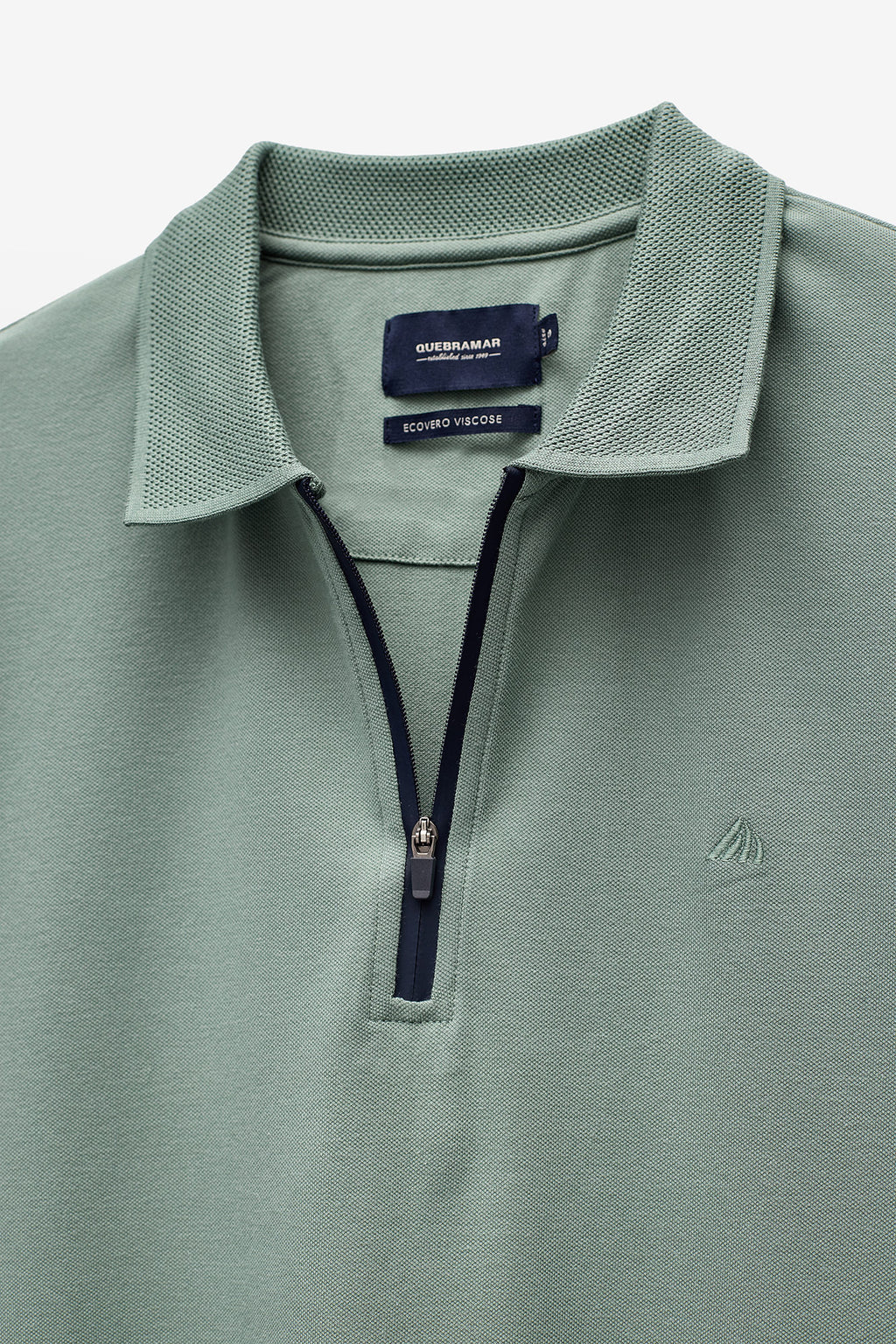 POLO MICRO PIQUET COM FECHO