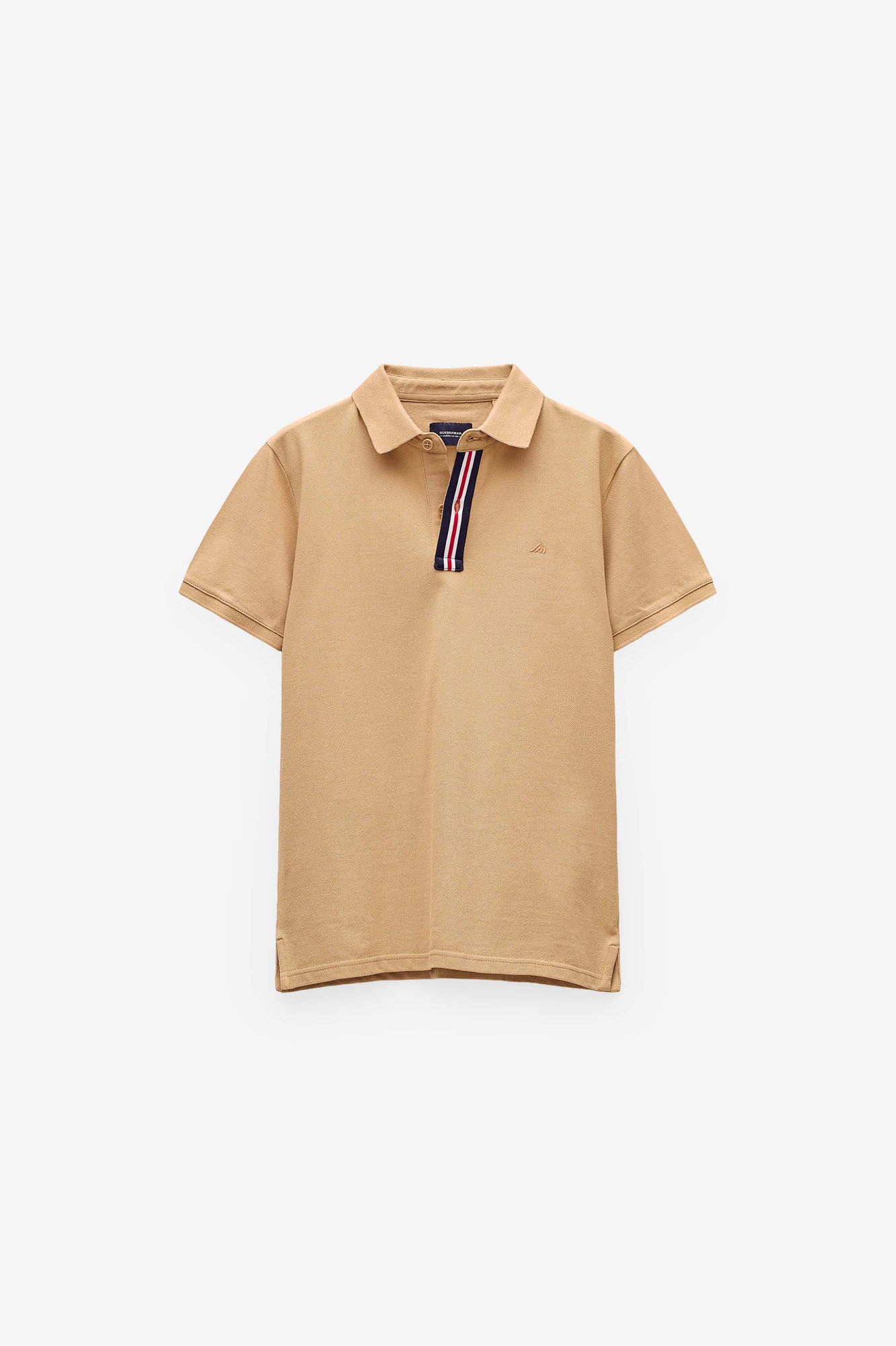 POLO PIQUET COM DETALHES NA GOLA