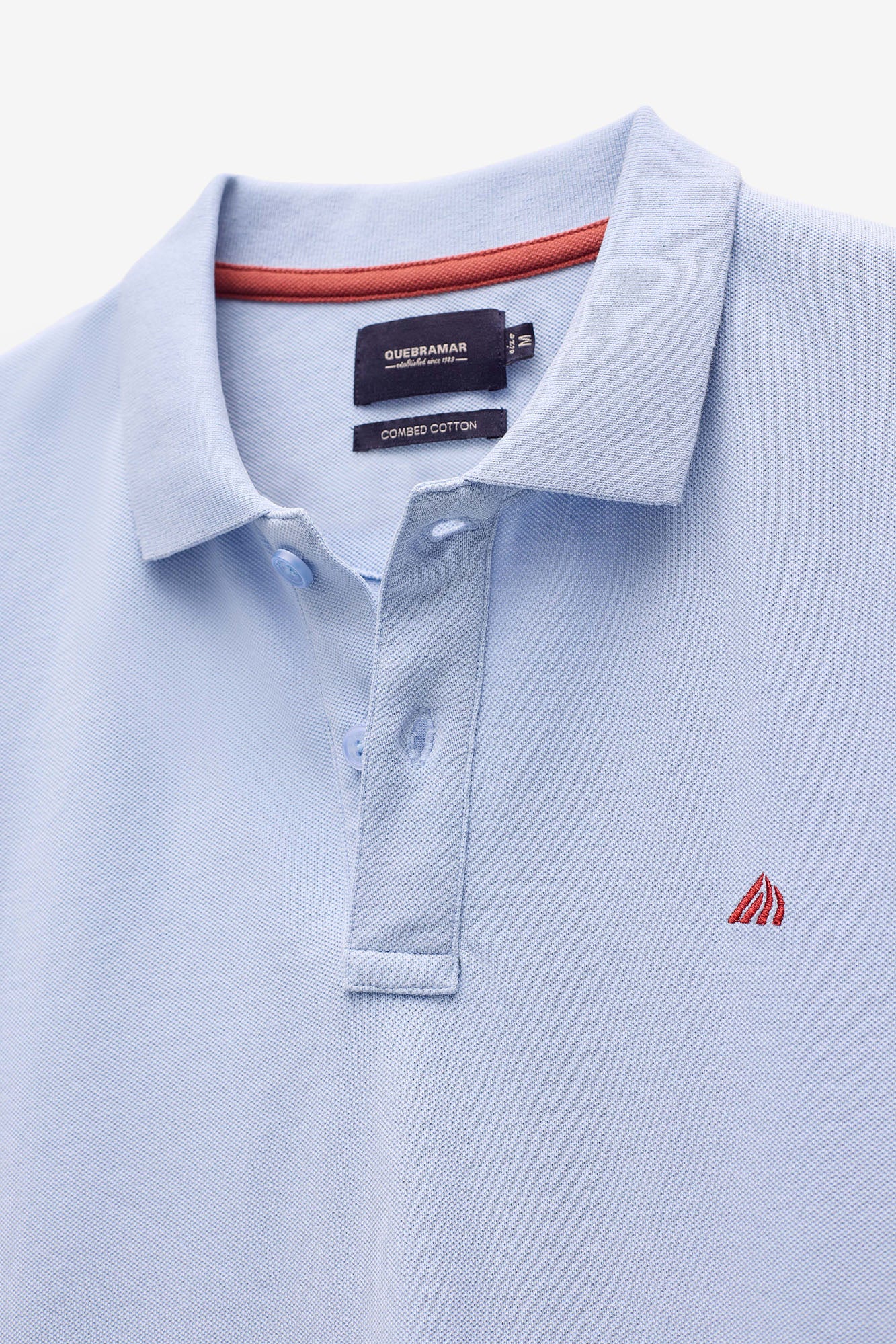 POLO PIQUET COM LOGO A CONTRASTE