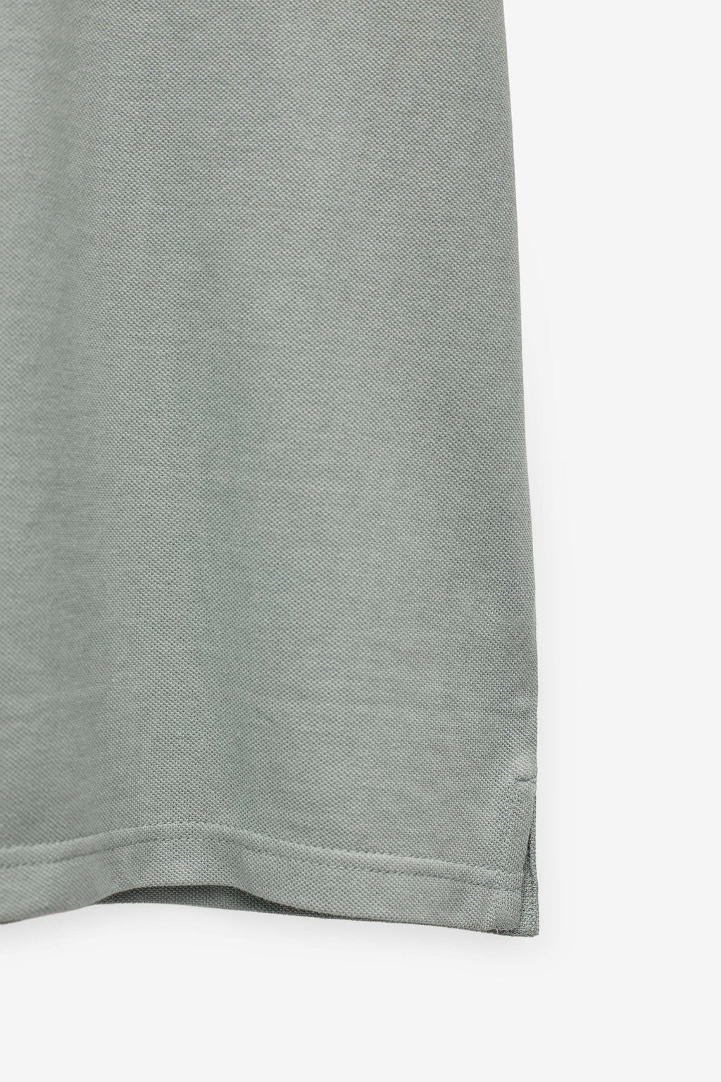 POLO DE HOMBRE CON RAYAS EN EL CUELLO DE CANALÉ