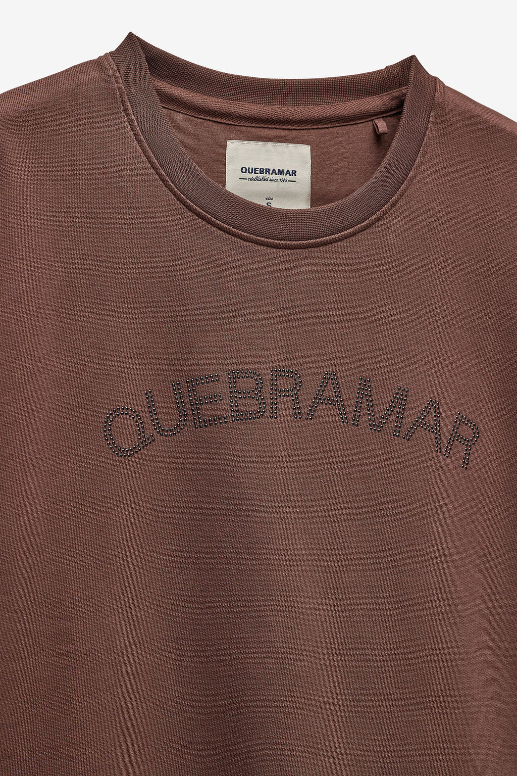SUDADERA CUELLO REDONDO CON APLICACIÓN