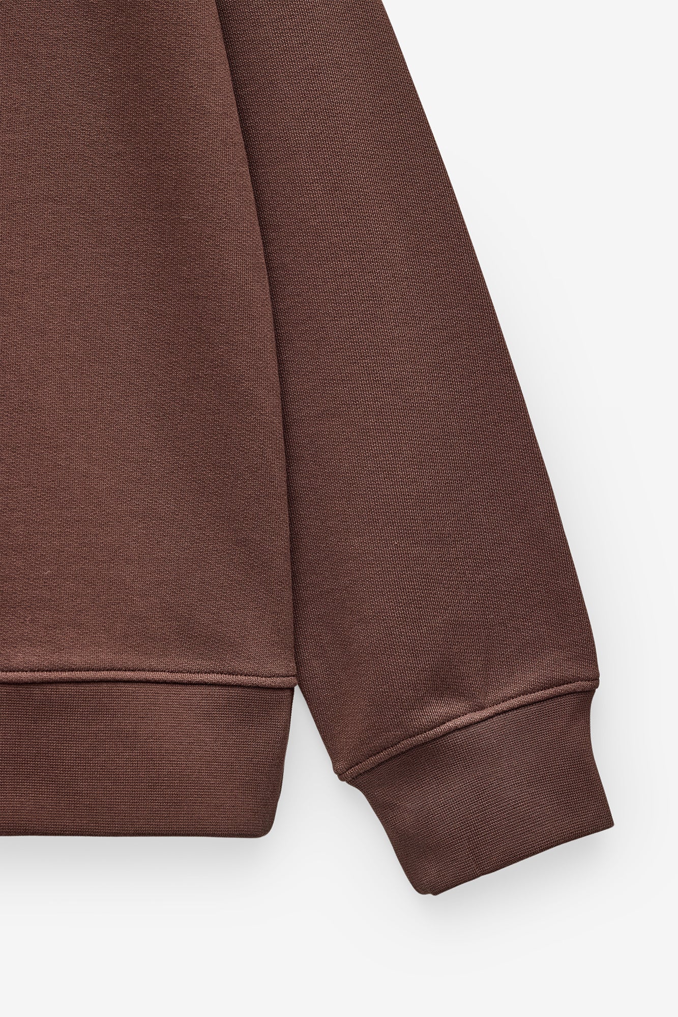 SWEATSHIRT DECOTE REDONDO COM APLICAÇÃO