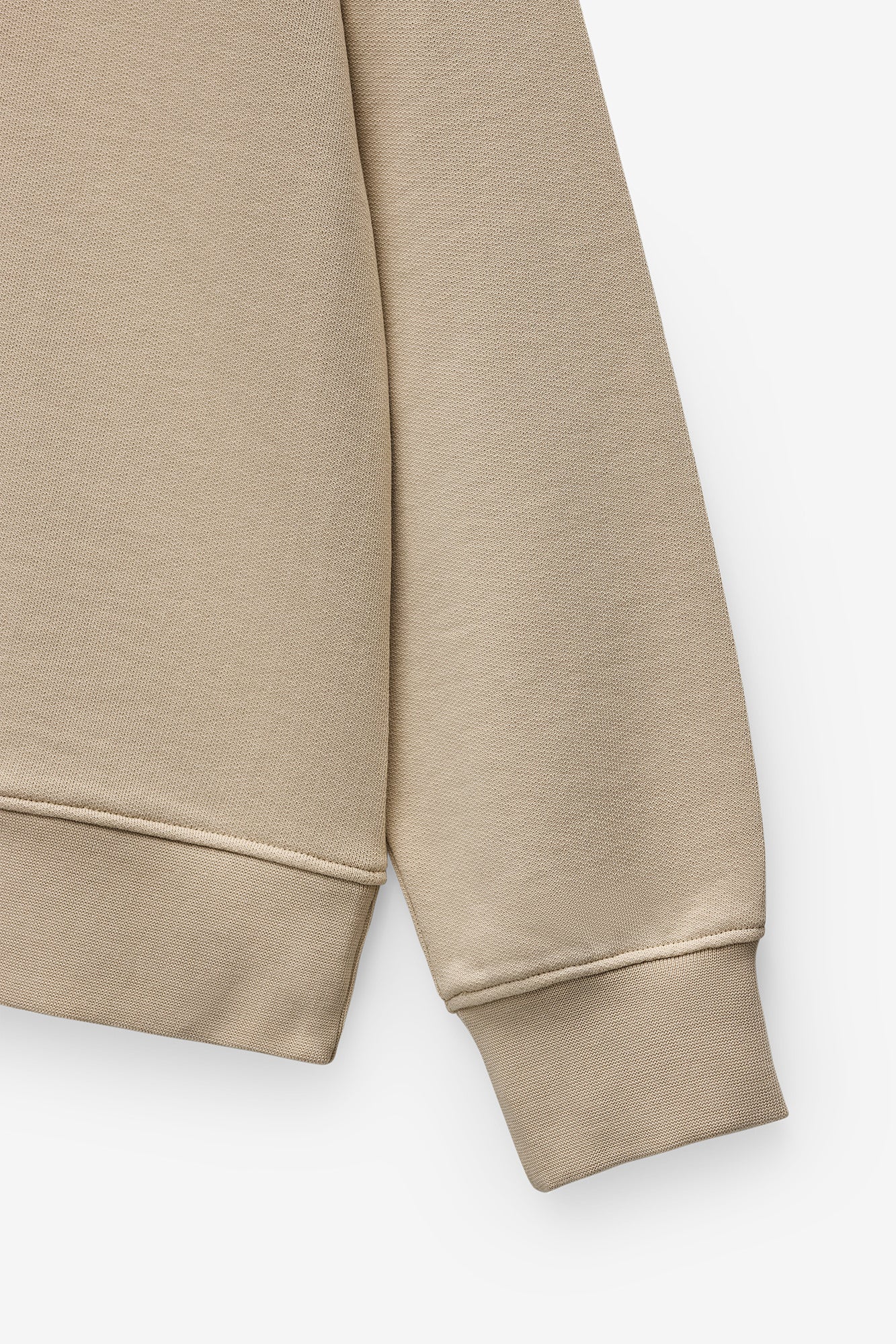 SWEATSHIRT DECOTE REDONDO COM APLICAÇÃO