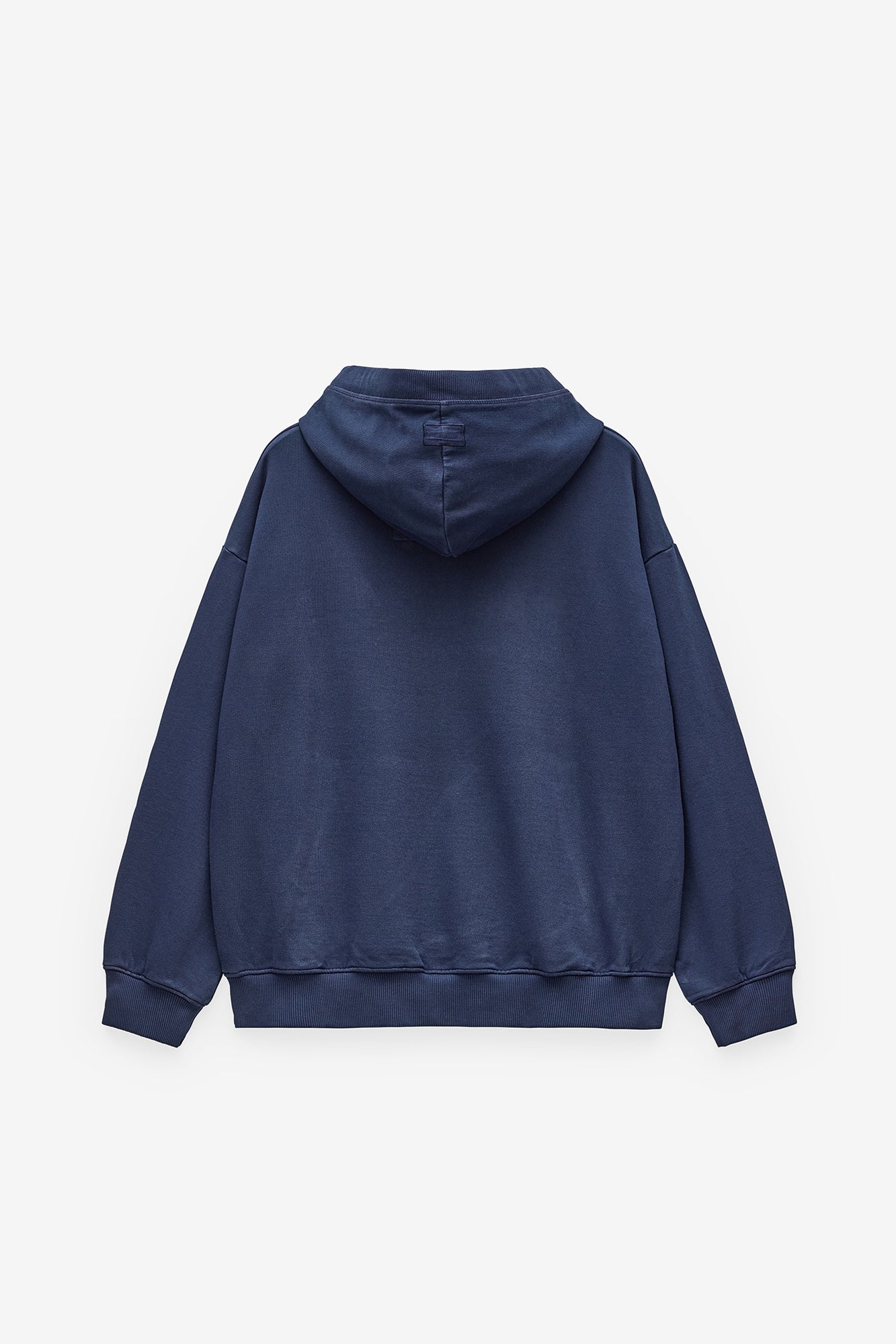 SWEATSHIRT COM CAPUZ COM BORDADO QUEBRAMAR