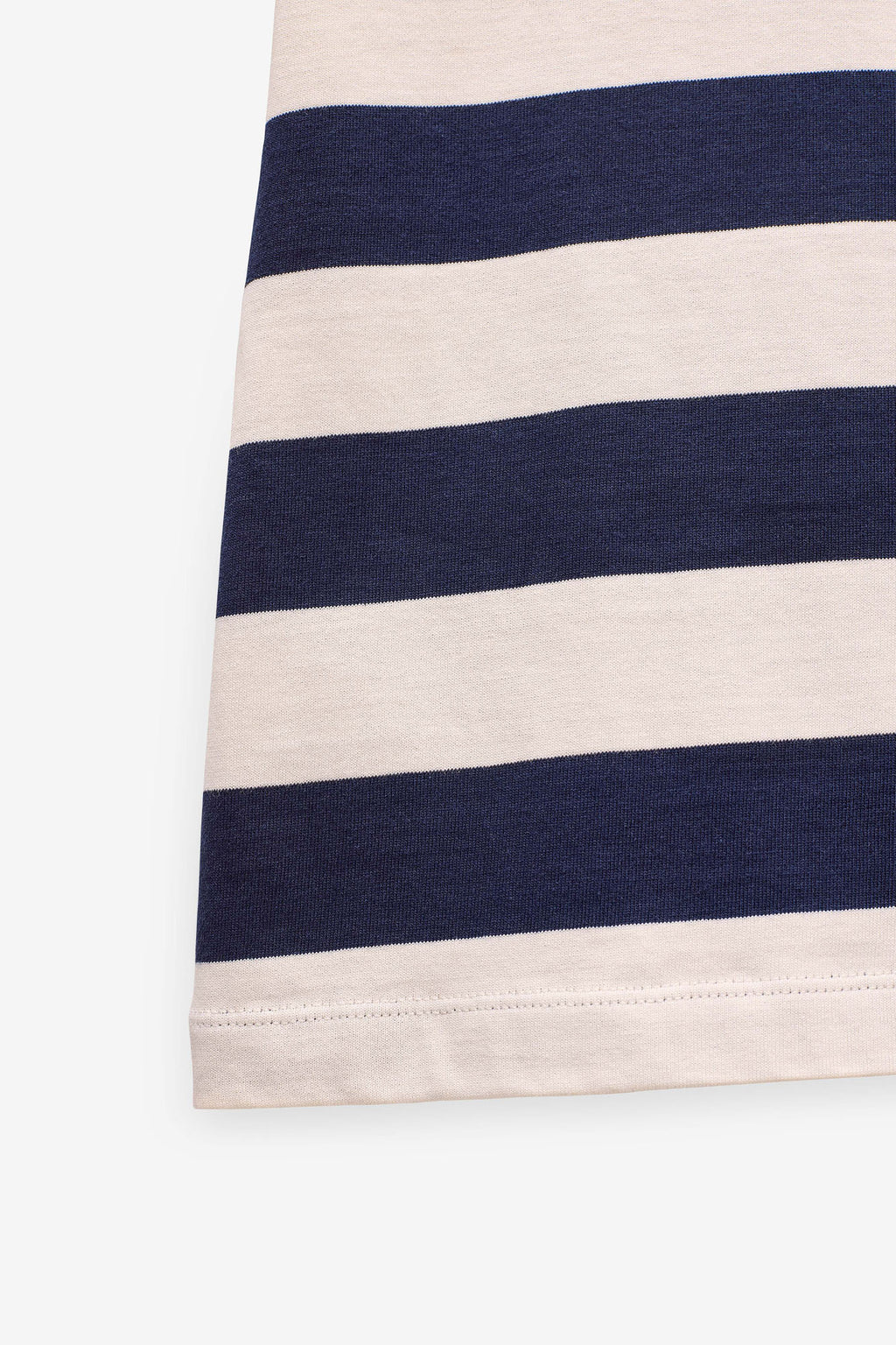 T-SHIRT ÀS RISCAS