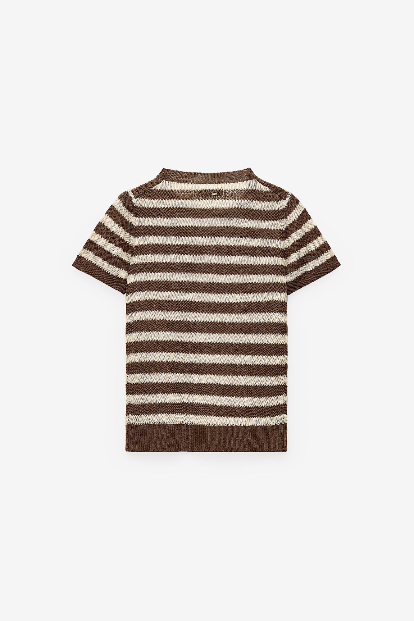 T-SHIRT EM MALHA