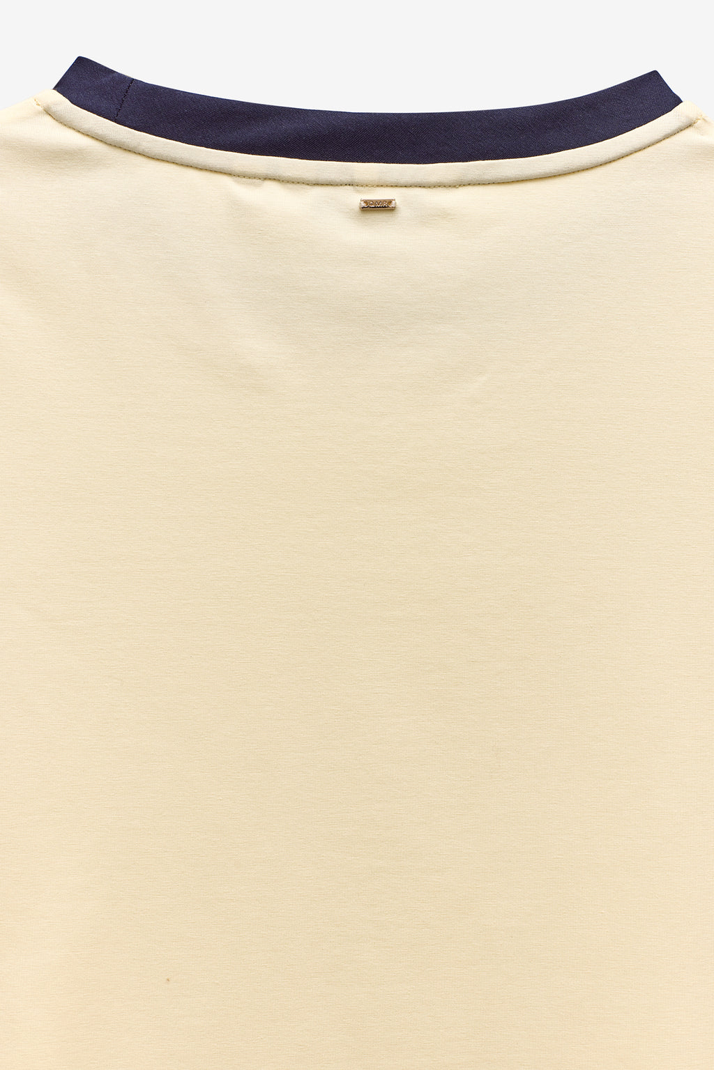 CAMISETA CON BAJOS Y PUÑOS EN CONTRASTE