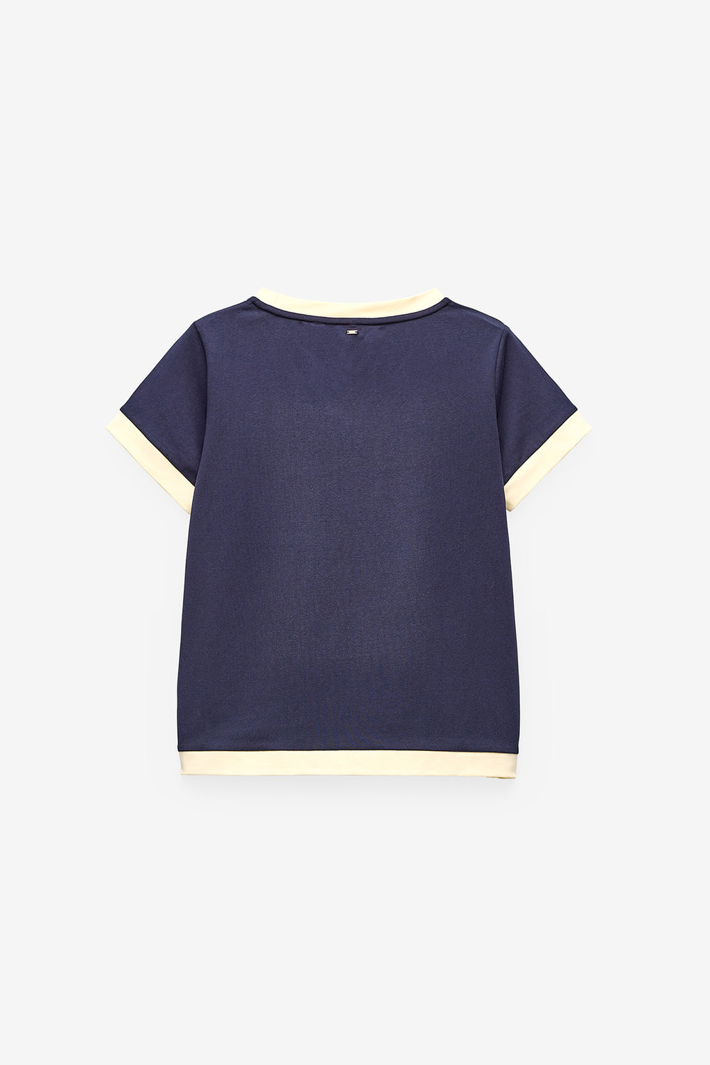 CAMISETA CON CUELLO Y PUÑOS A CONTRASTE