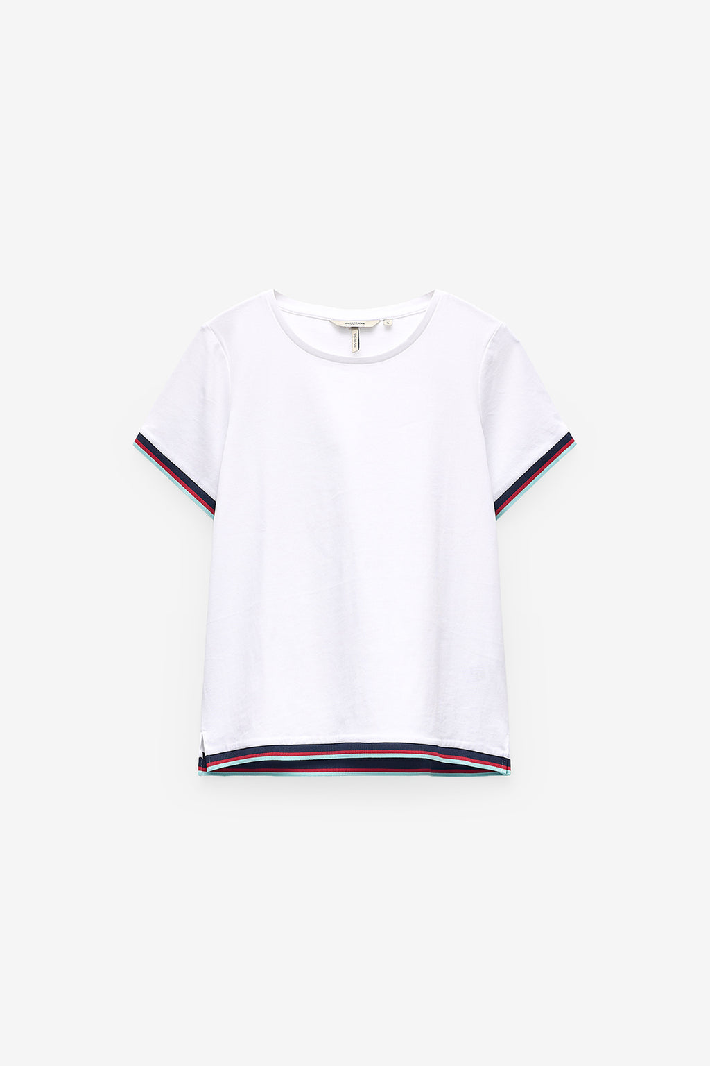 CAMISETA CON RIBETE A CONTRASTE