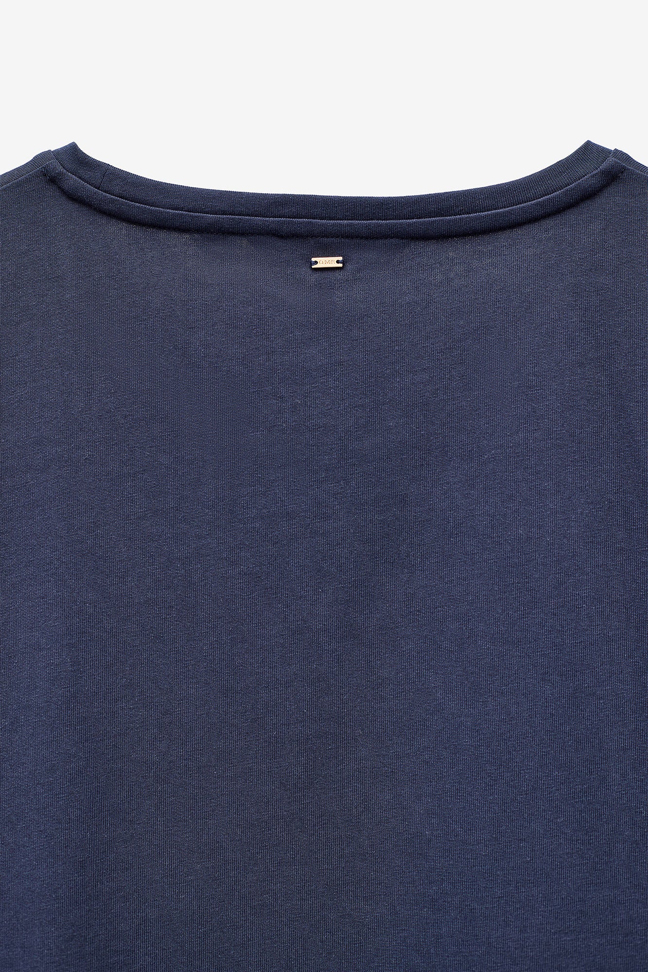 T-SHIRT COM RIBS A CONTRASTE