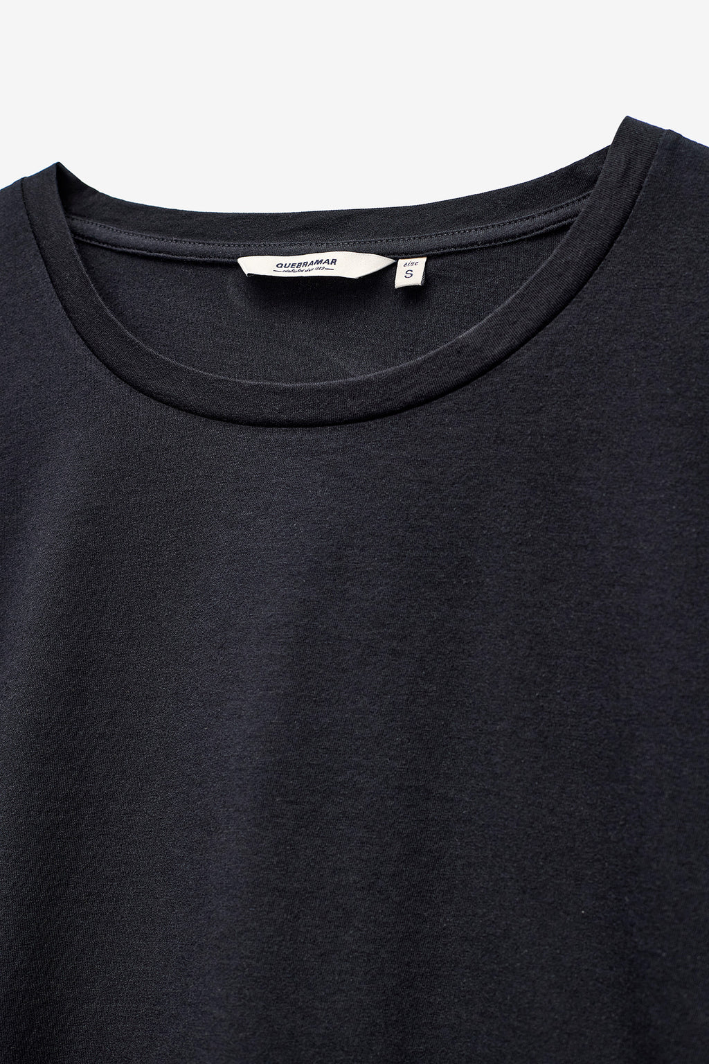 T-SHIRT BÁSICA LOOSE FIT
