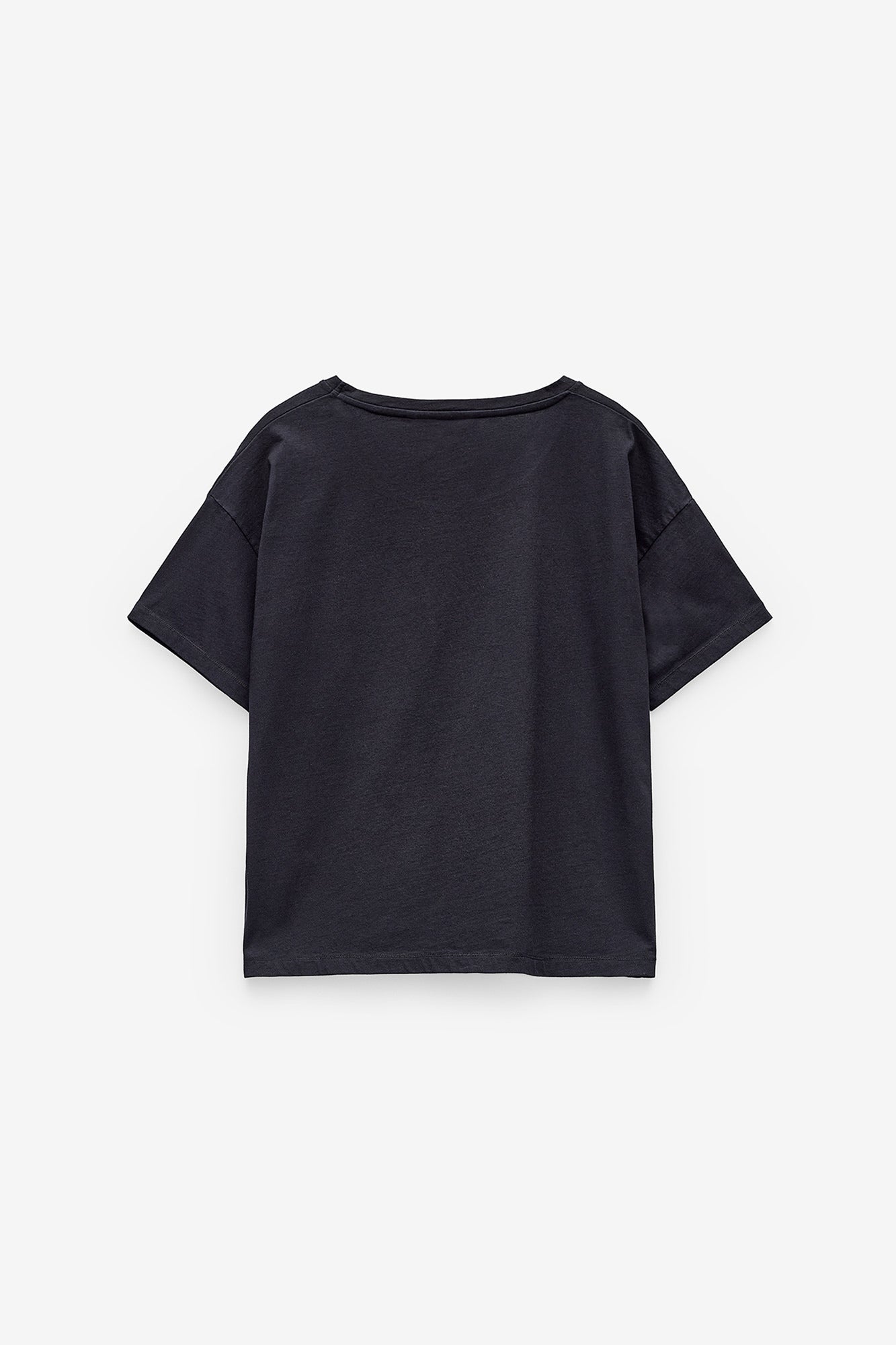 T-SHIRT BÁSICA LOOSE FIT