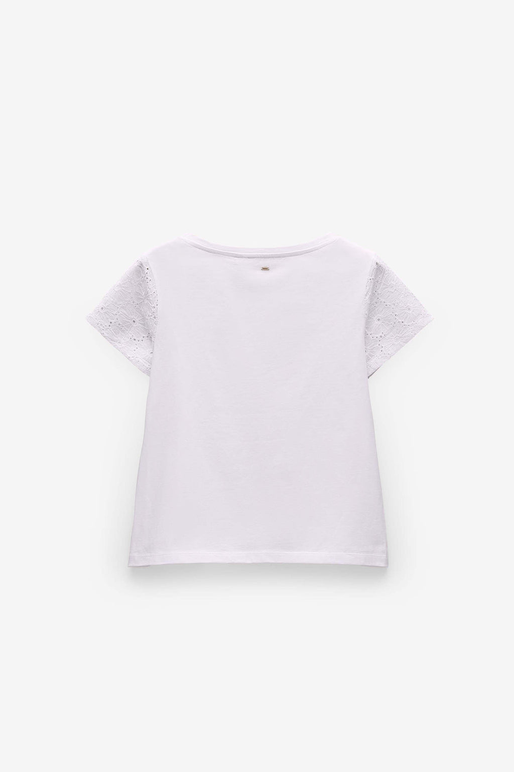 CAMISETA CON APLICACIONES DE ENCAJE