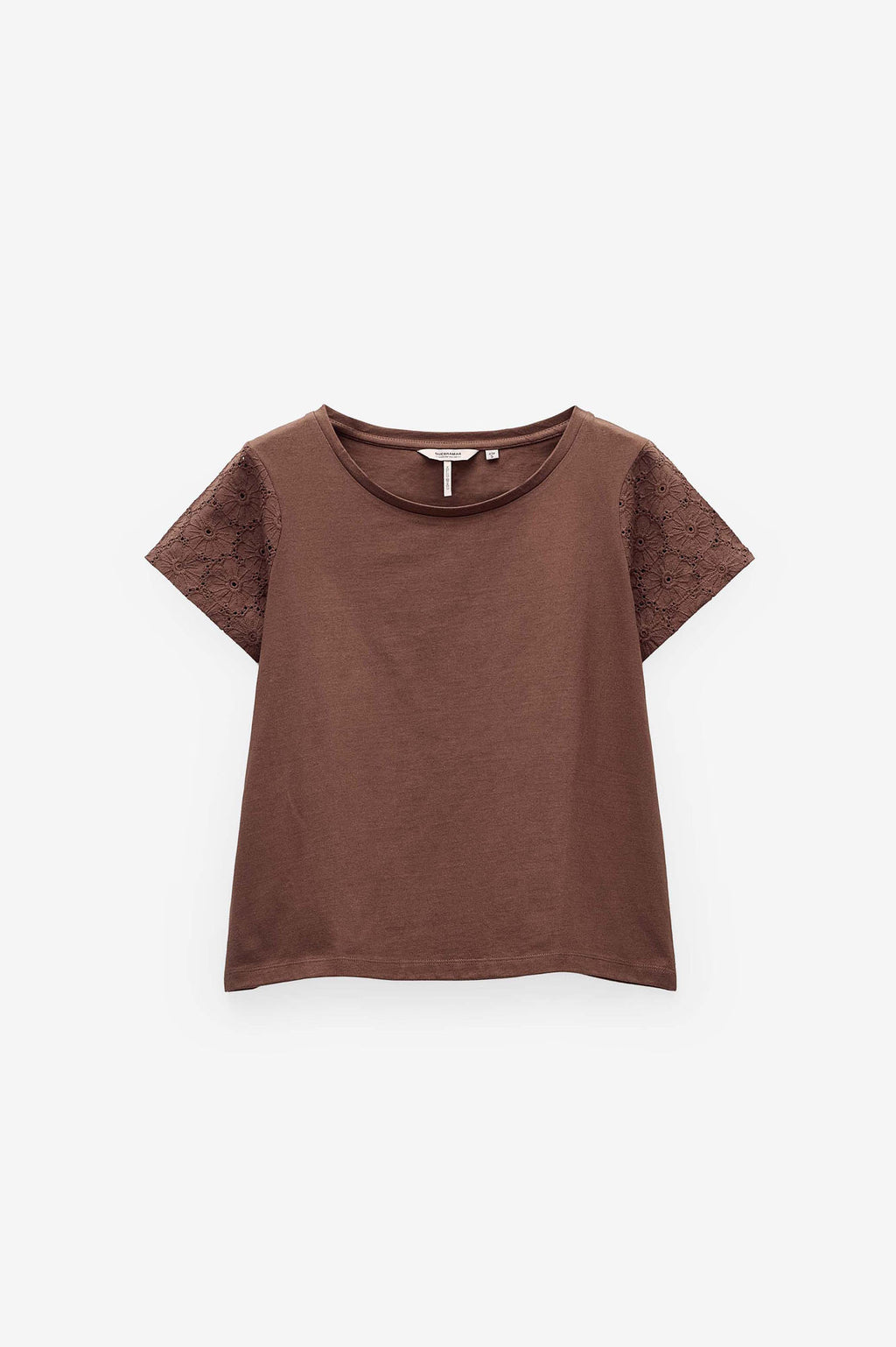 CAMISETA CON APLICACIONES DE ENCAJE